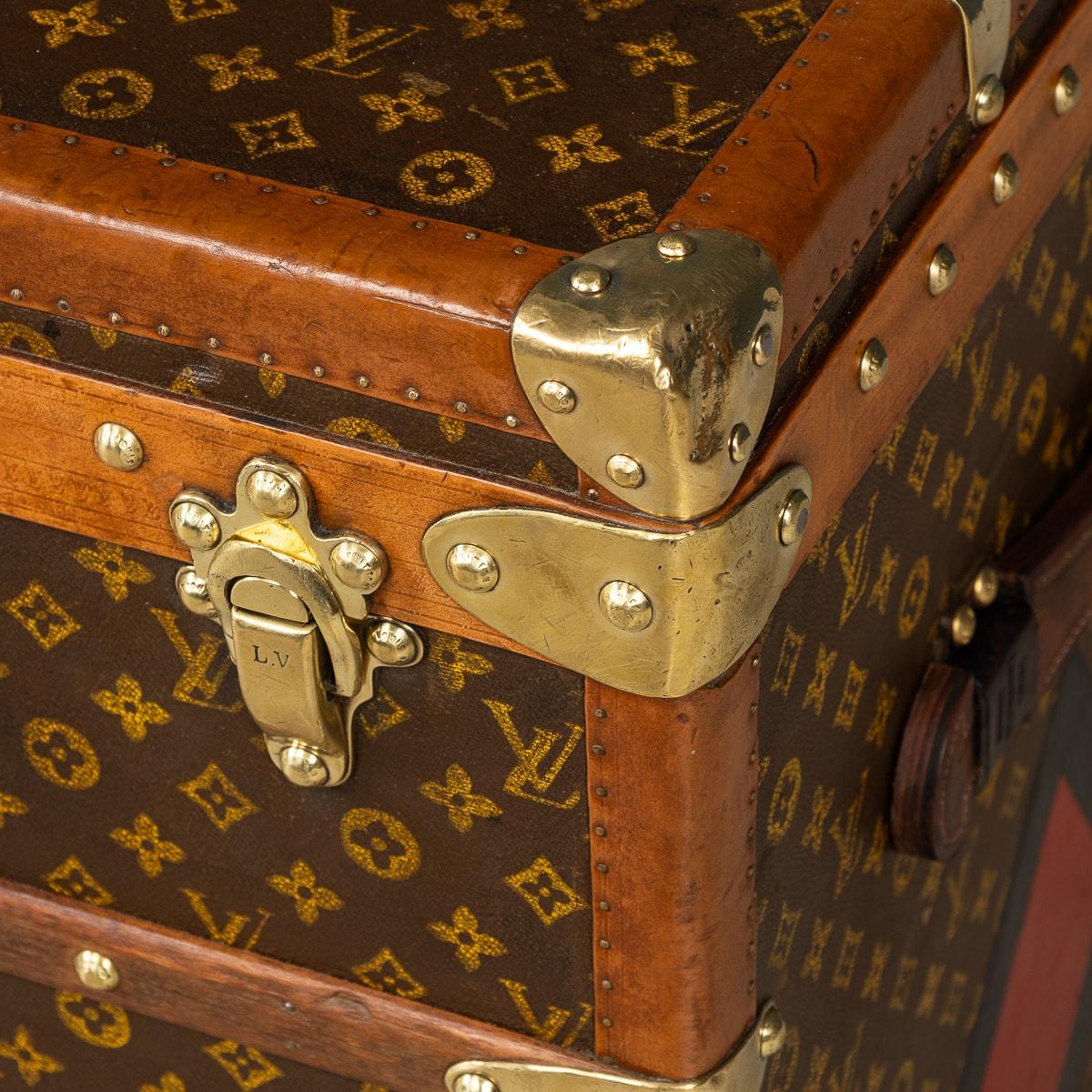Louis Vuitton-Koffer aus Monogramm-Leinwand des 20. Jahrhunderts, hergestellt in Frankreich um 1930 im Angebot 13