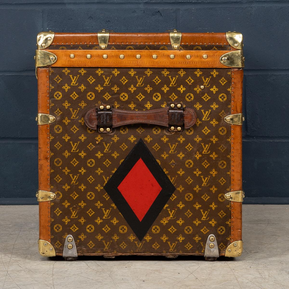 Louis Vuitton-Koffer aus Monogramm-Leinwand des 20. Jahrhunderts, hergestellt in Frankreich um 1930 (Sonstiges) im Angebot