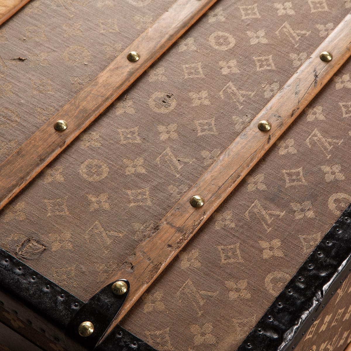 20th Century Louis Vuitton Trunk in Woven Canvas, Paris, с.1900 15
