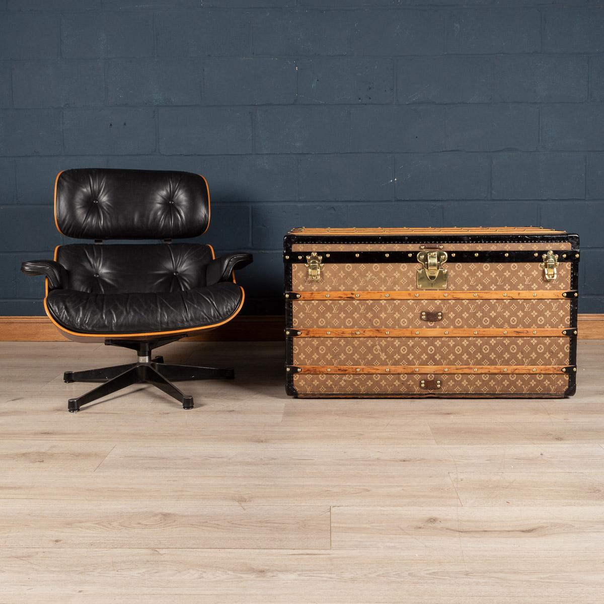 French 20th Century Louis Vuitton Trunk in Woven Canvas, Paris, с.1900