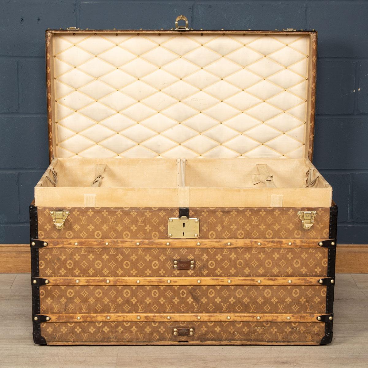 20th Century Louis Vuitton Trunk In Woven Canvas, Paris, c.1900 2