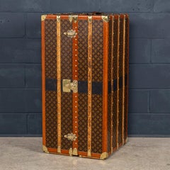 20th Century Louis Vuitton Wardrobe Trunk In Monogram Canvas, France c.1930