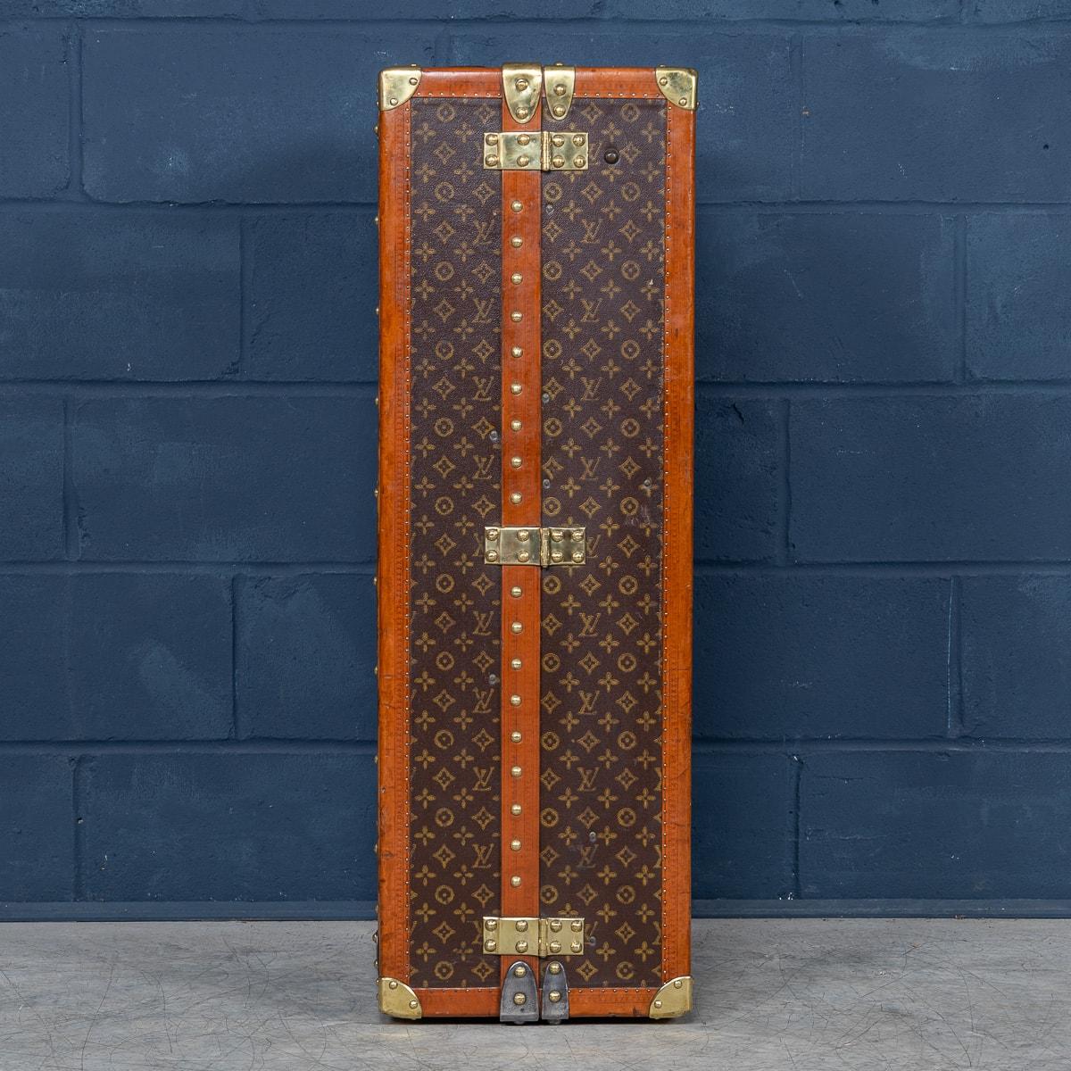 20th Century Louis Vuitton Wardrobe Trunk In Monogram Canvas, France c.1930 1