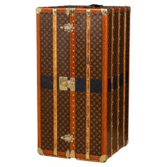 Baule guardaroba Louis Vuitton del XX secolo in tela Monogram, Francia, 1930 ca.