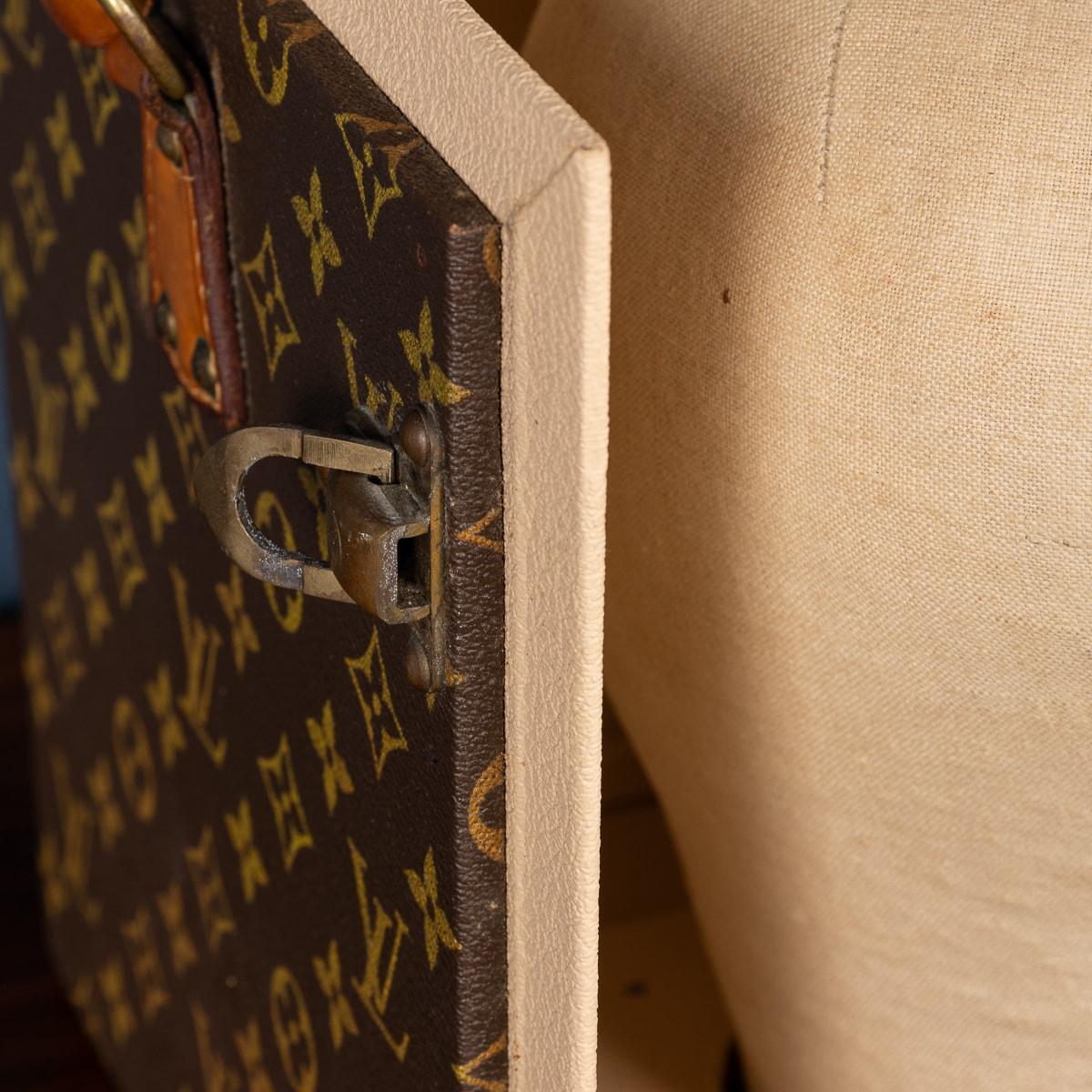 20th Century Louis Vuitton Wig Trunk In Monogram Canvas, Made In France c.1970 5