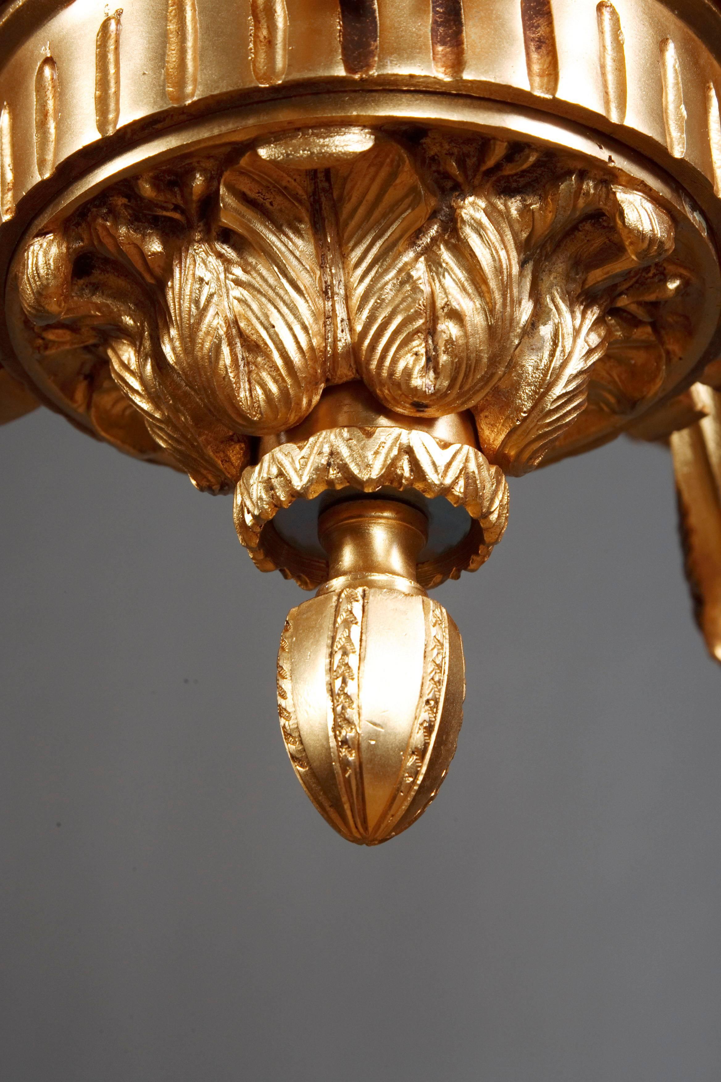 Engraved 20th Century Louis XIV Style Chandelier For Sale
