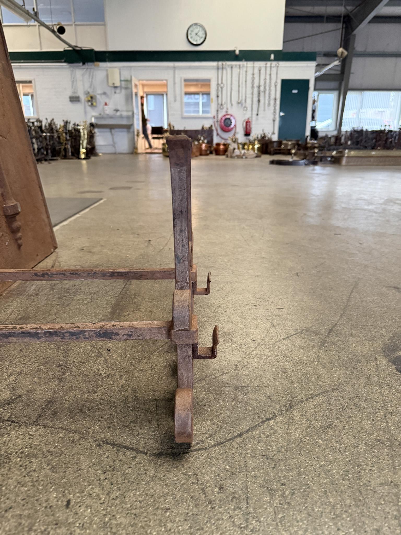 Andirons ou brûleurs de style Louis XV du 20e siècle en vente 12