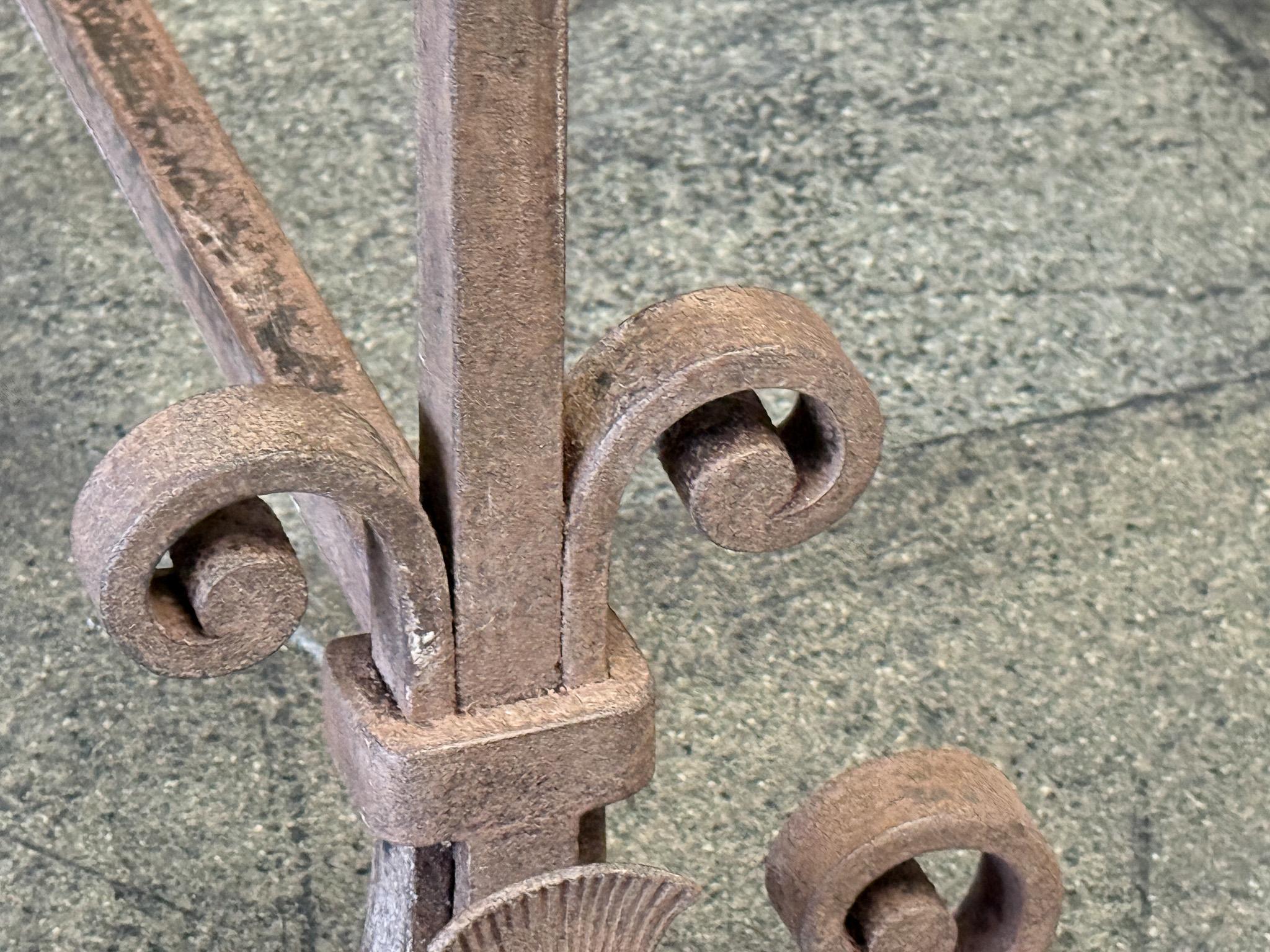 Andirons ou brûleurs de style Louis XV du 20e siècle en vente 2