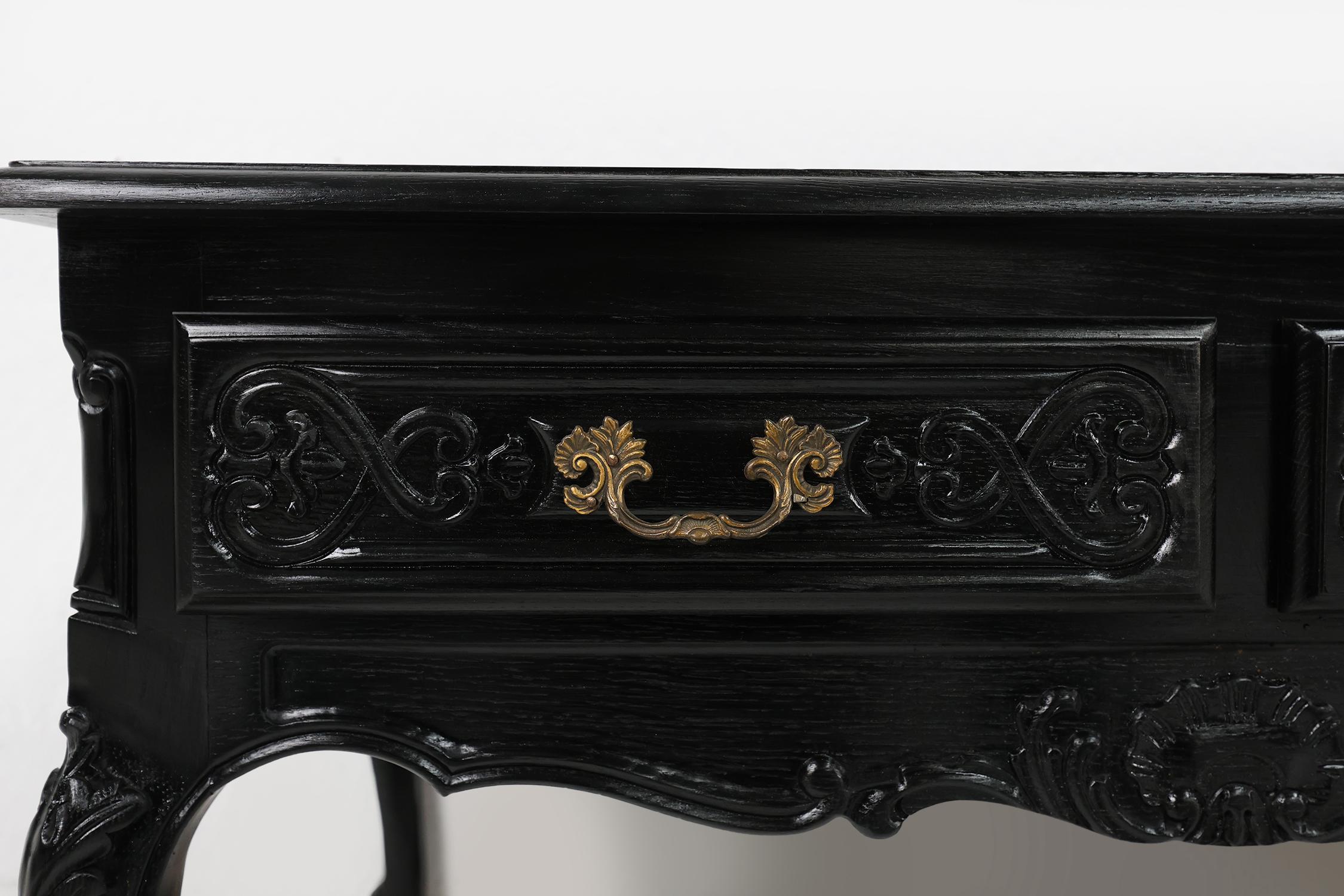 20th Century Louis XV style black low sideboard, France For Sale 2