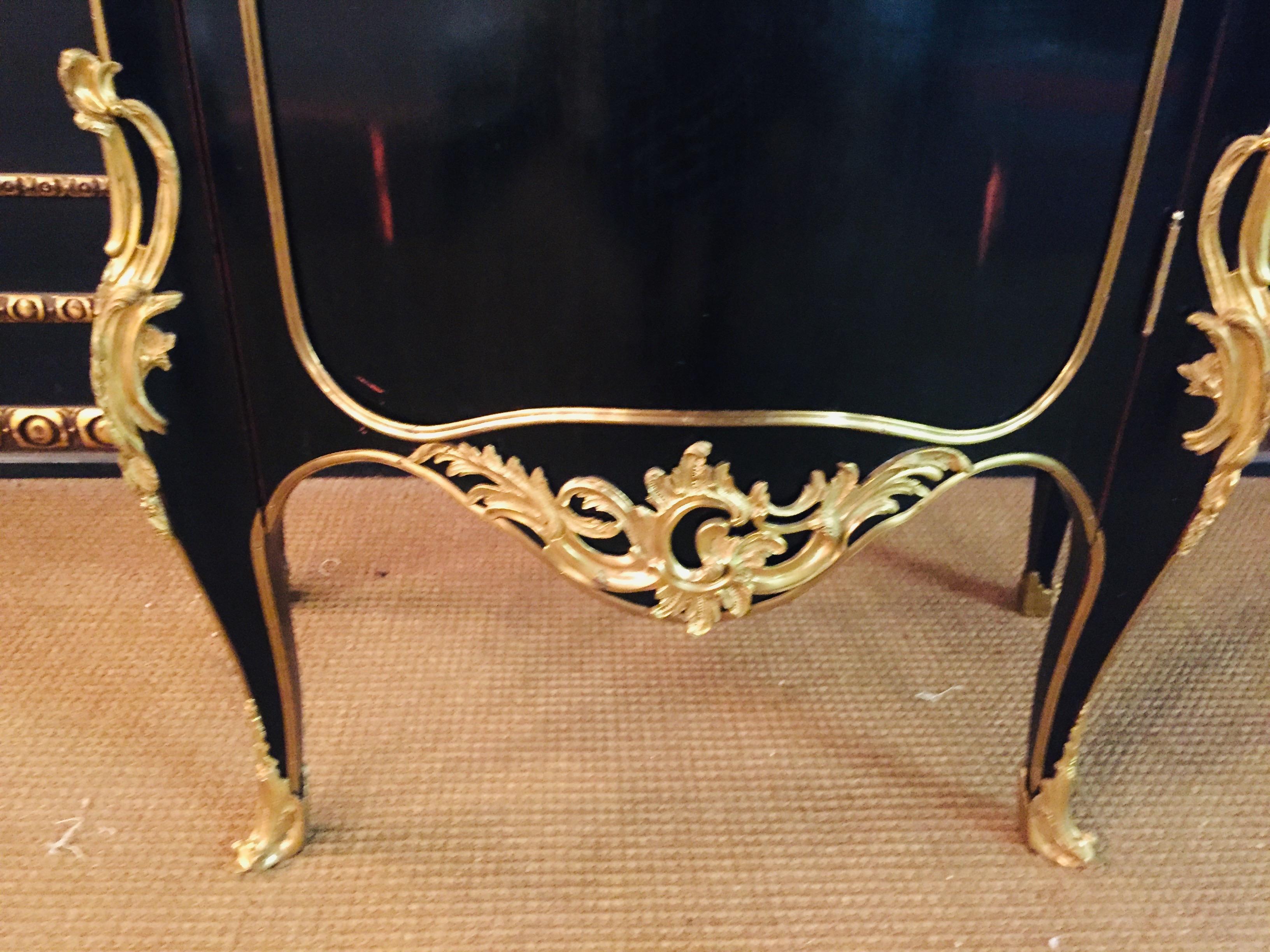 Beech 20th Century Antique Louis XV Style Black Polished Salon Vitrine Cupboard For Sale