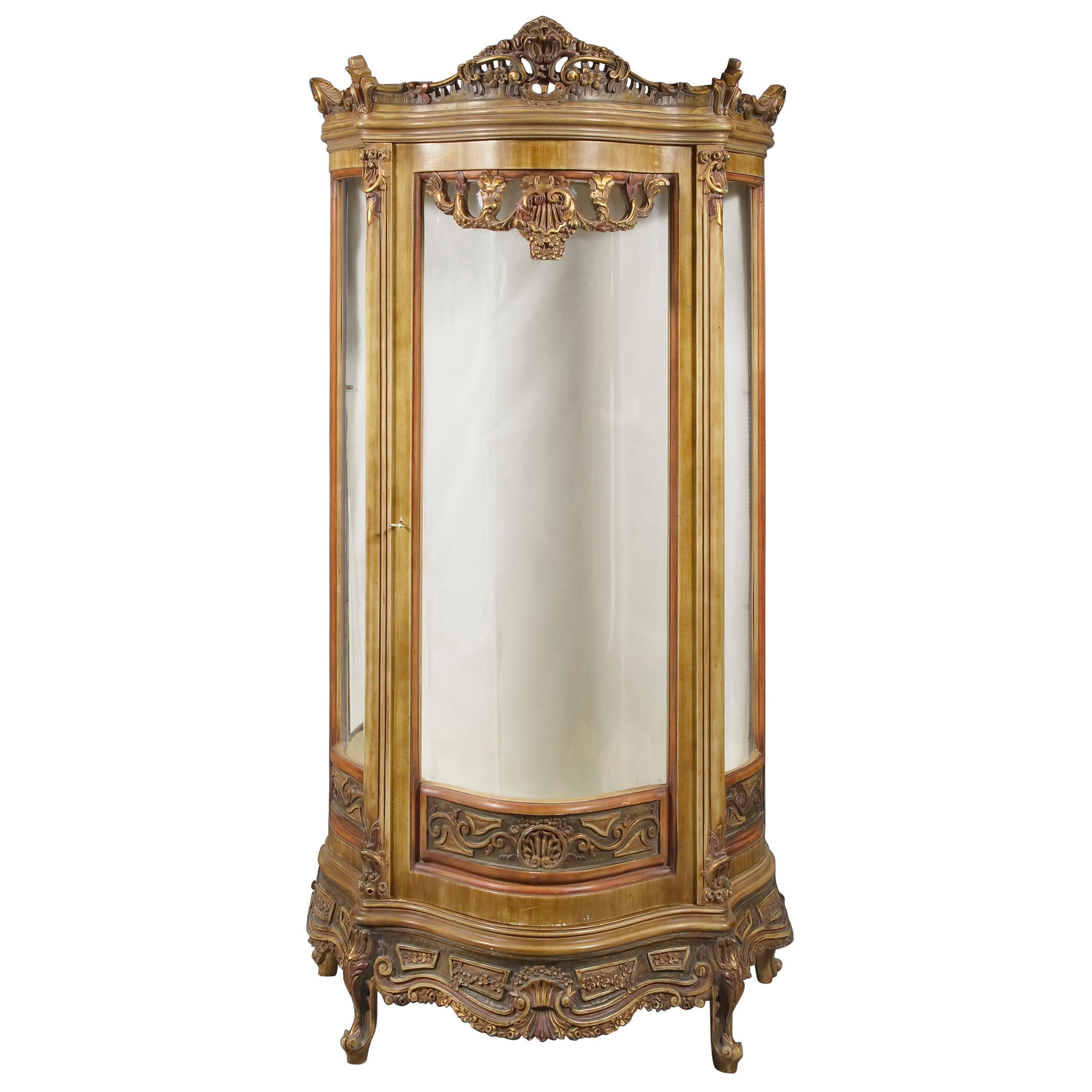 20th Century Louis XV Style Bowed Vitrine For Sale
