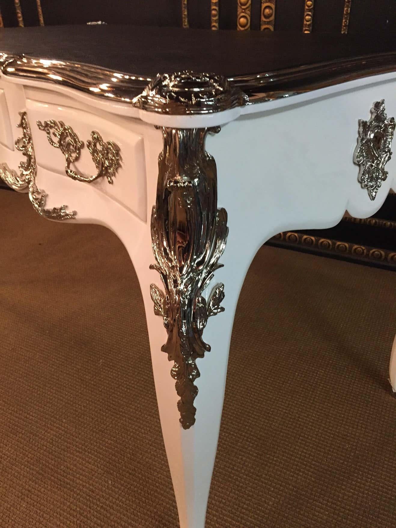 20th Century antique Louis XV Style Bureau Plat Writing Table Piano White  For Sale 6