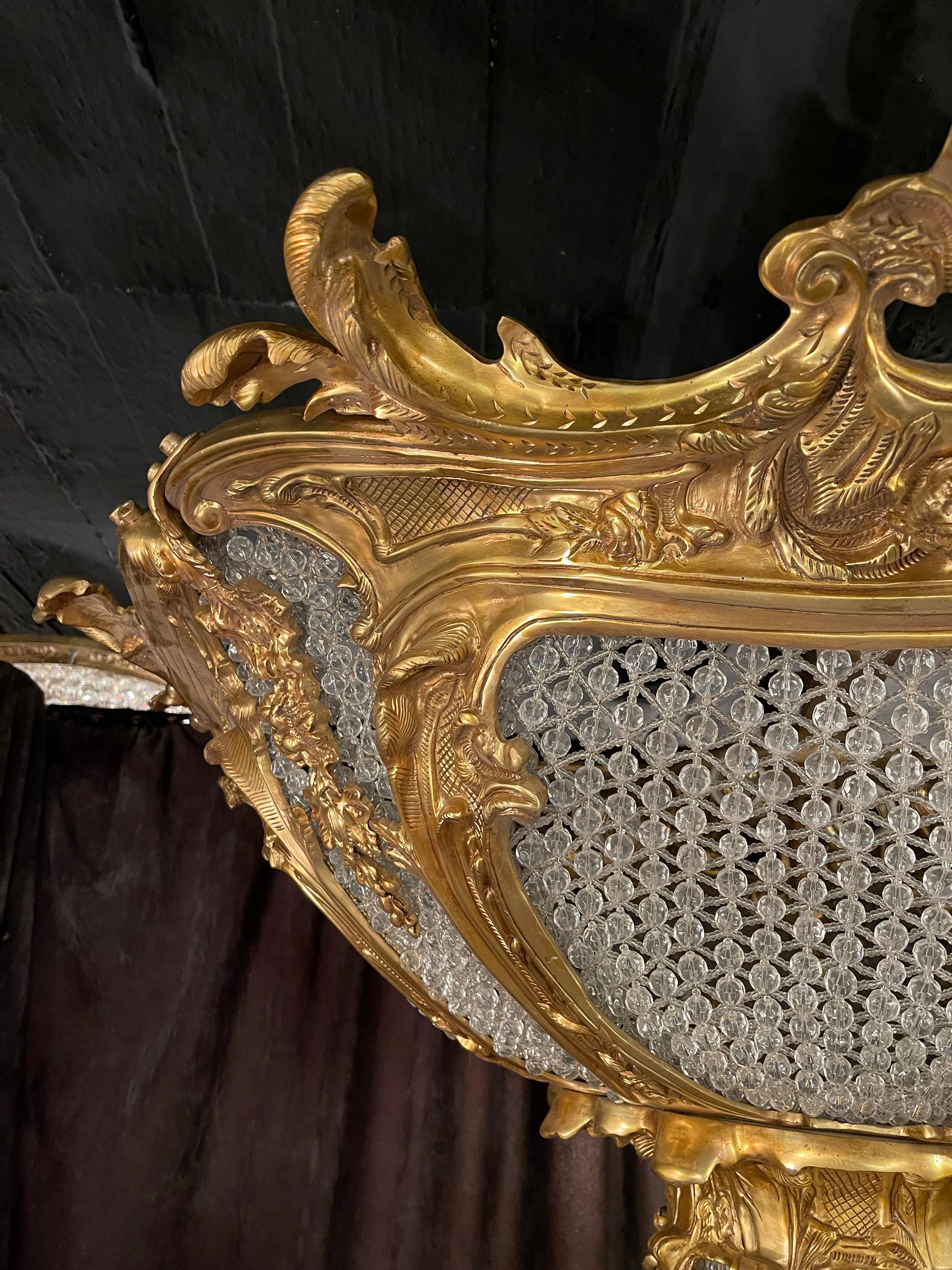 20th Century Louis XV Style Cast-Bronze Candelabra Chandelier For Sale 1