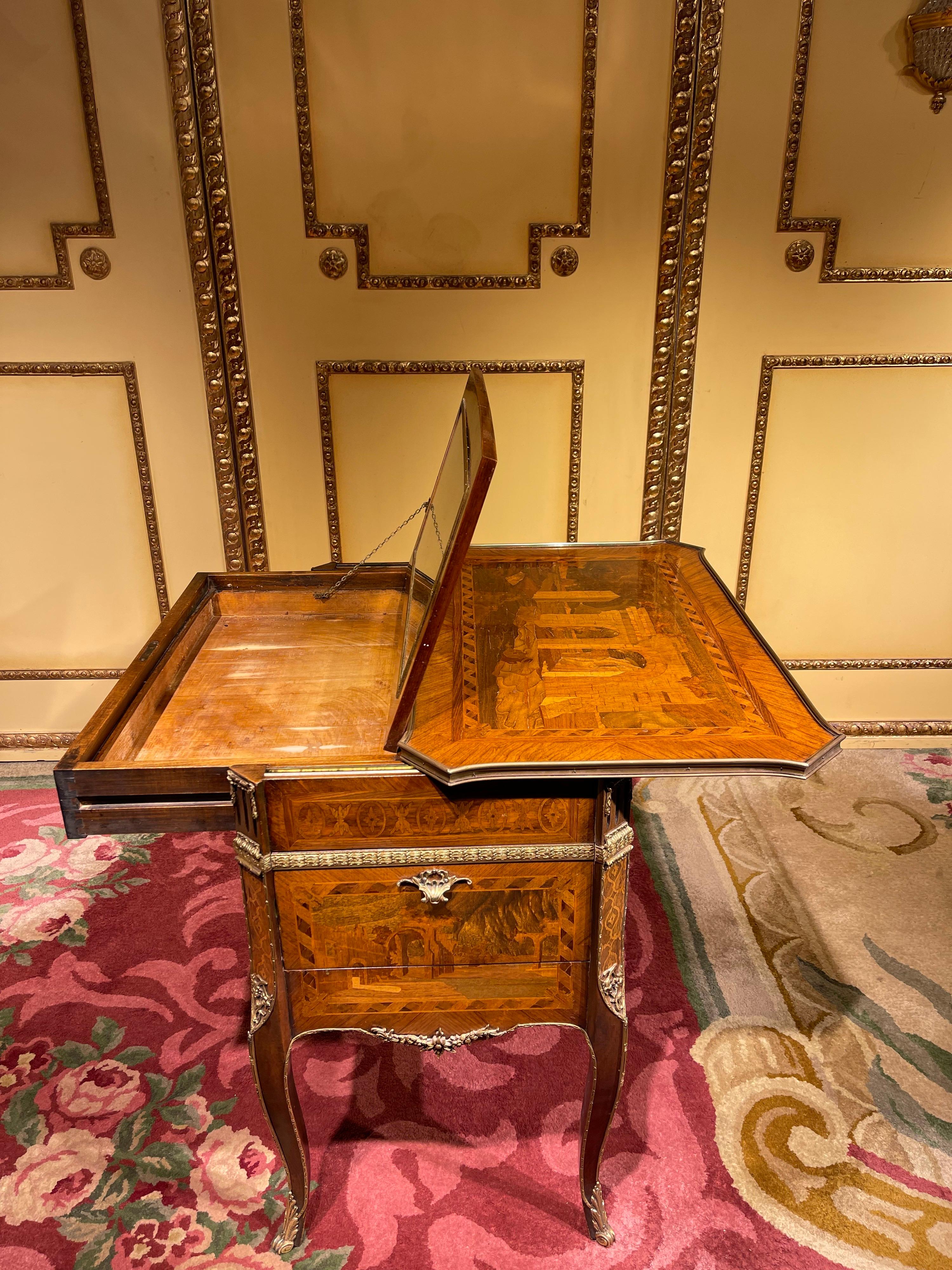 Commode/Table de style Louis XV du 20ème siècle, meuble transformable en vente 10