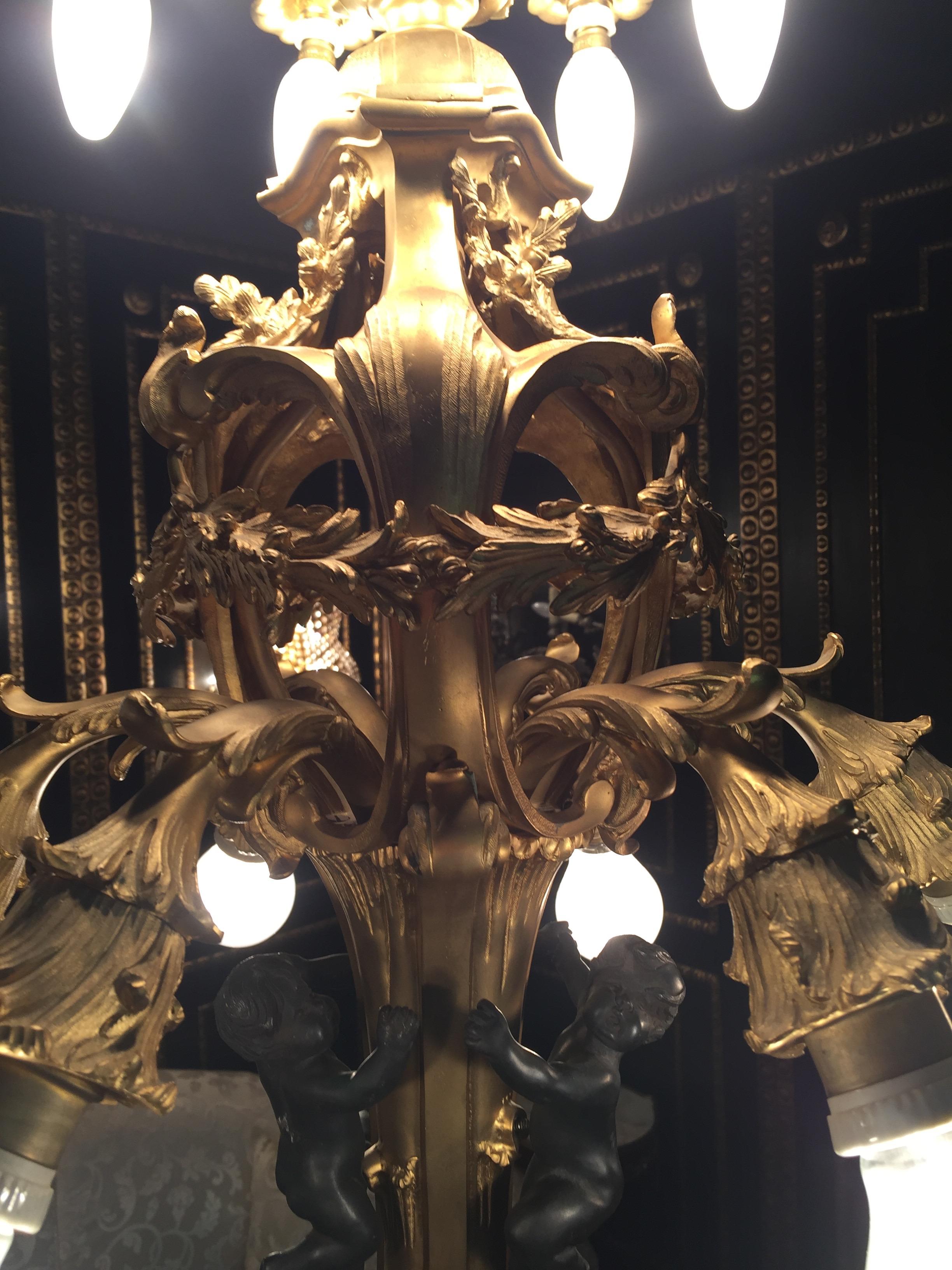 Brass 20th Century Louis XV-Style French Chandelier