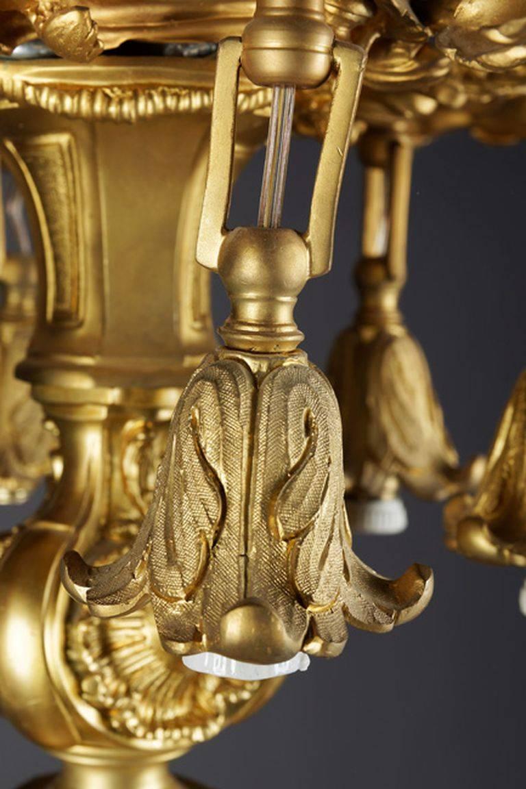 Lustre français du 20e siècle de style Louis XV en vente 2