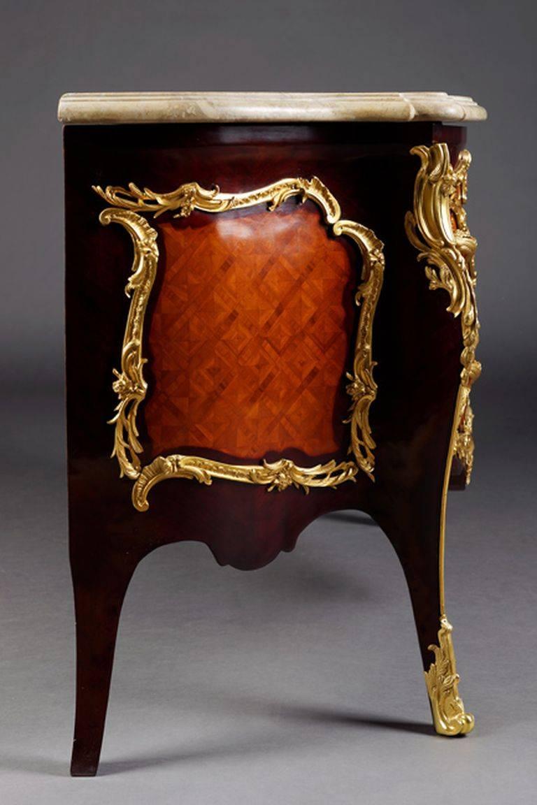 20th Century Louis XV Style French Kingwood Commode after Francois Linke In Good Condition For Sale In Berlin, DE
