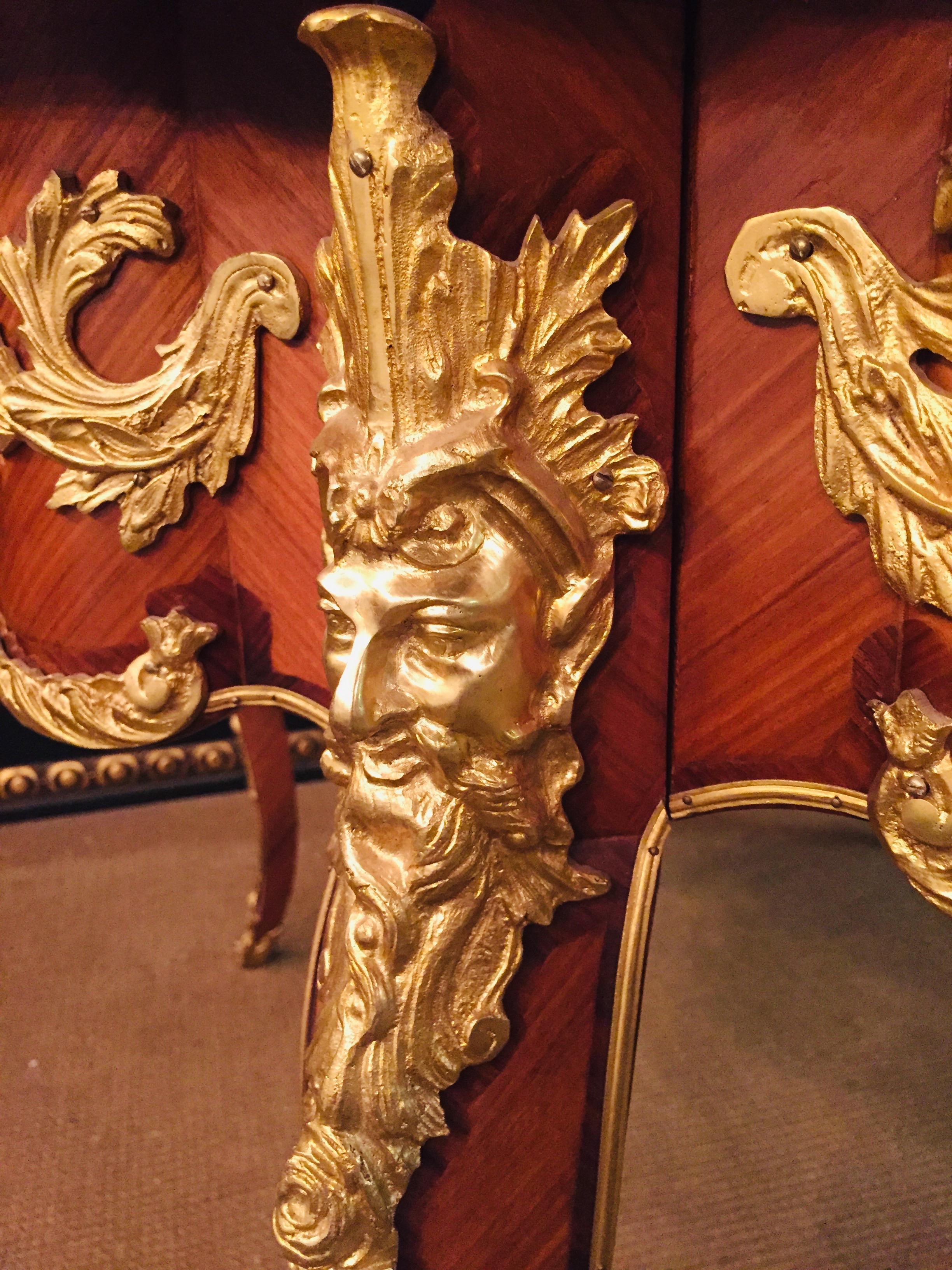 Table de Salon Française de Style Louis XV du 20ème Siècle en Bronze en vente 6