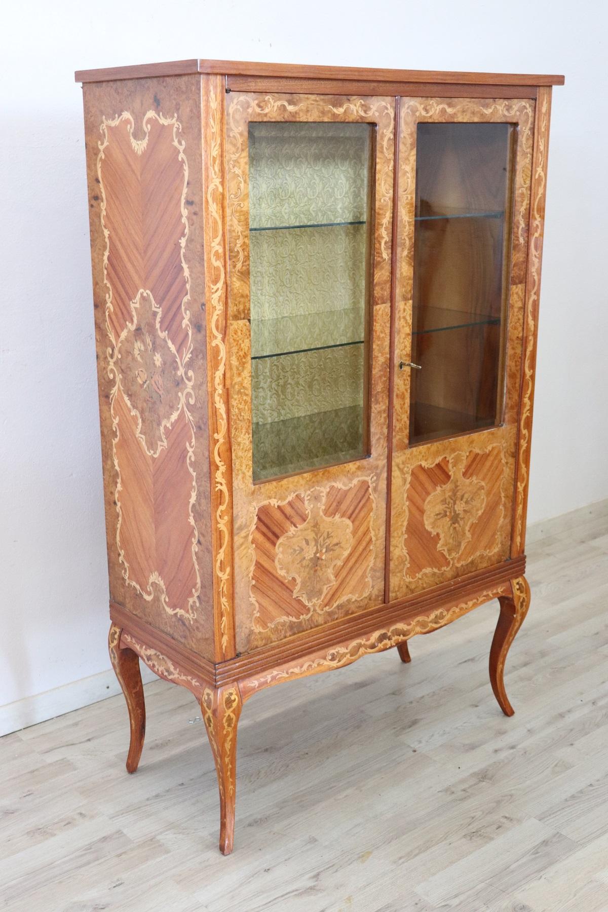 Italian 20th Century Louis XV Style Inlaid Wood Vitrine