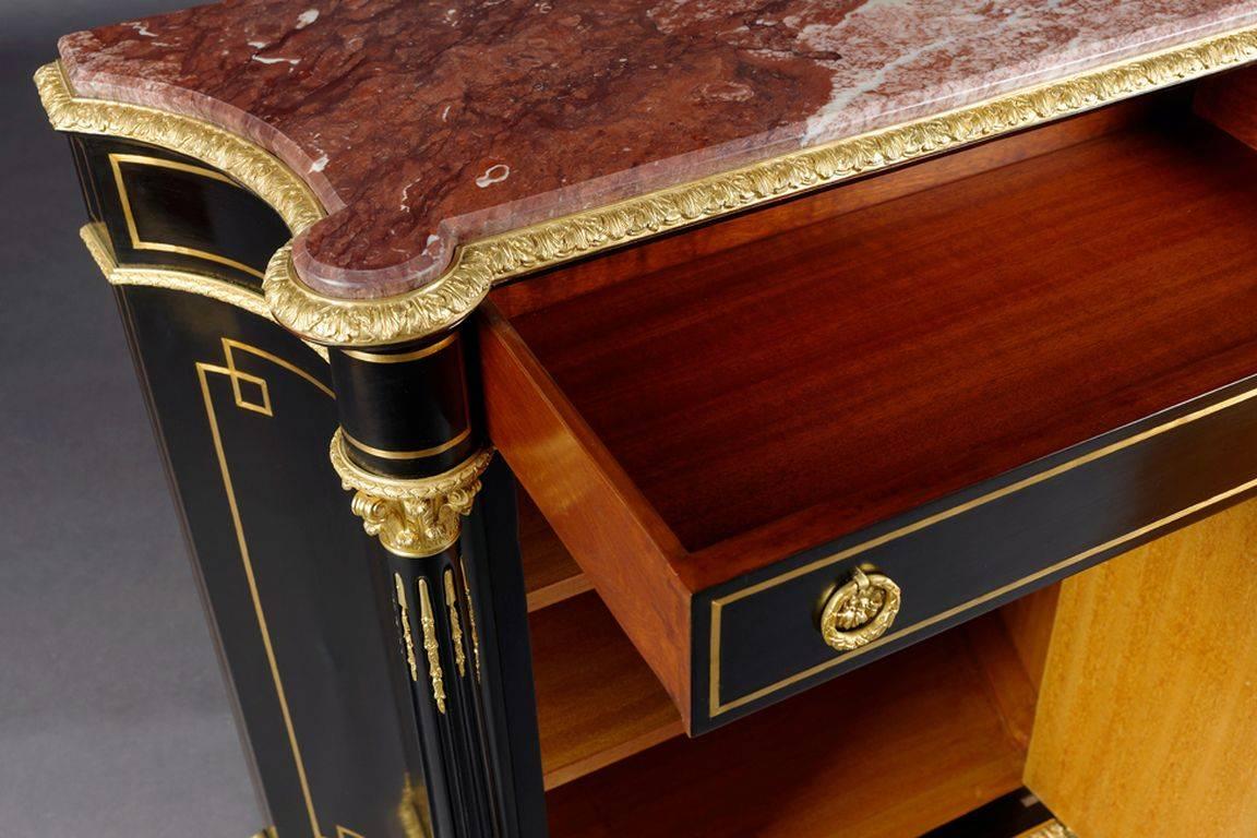 Meuble d'appui-Schrank im Louis XV.-Stil des 20. Jahrhunderts im Angebot 3