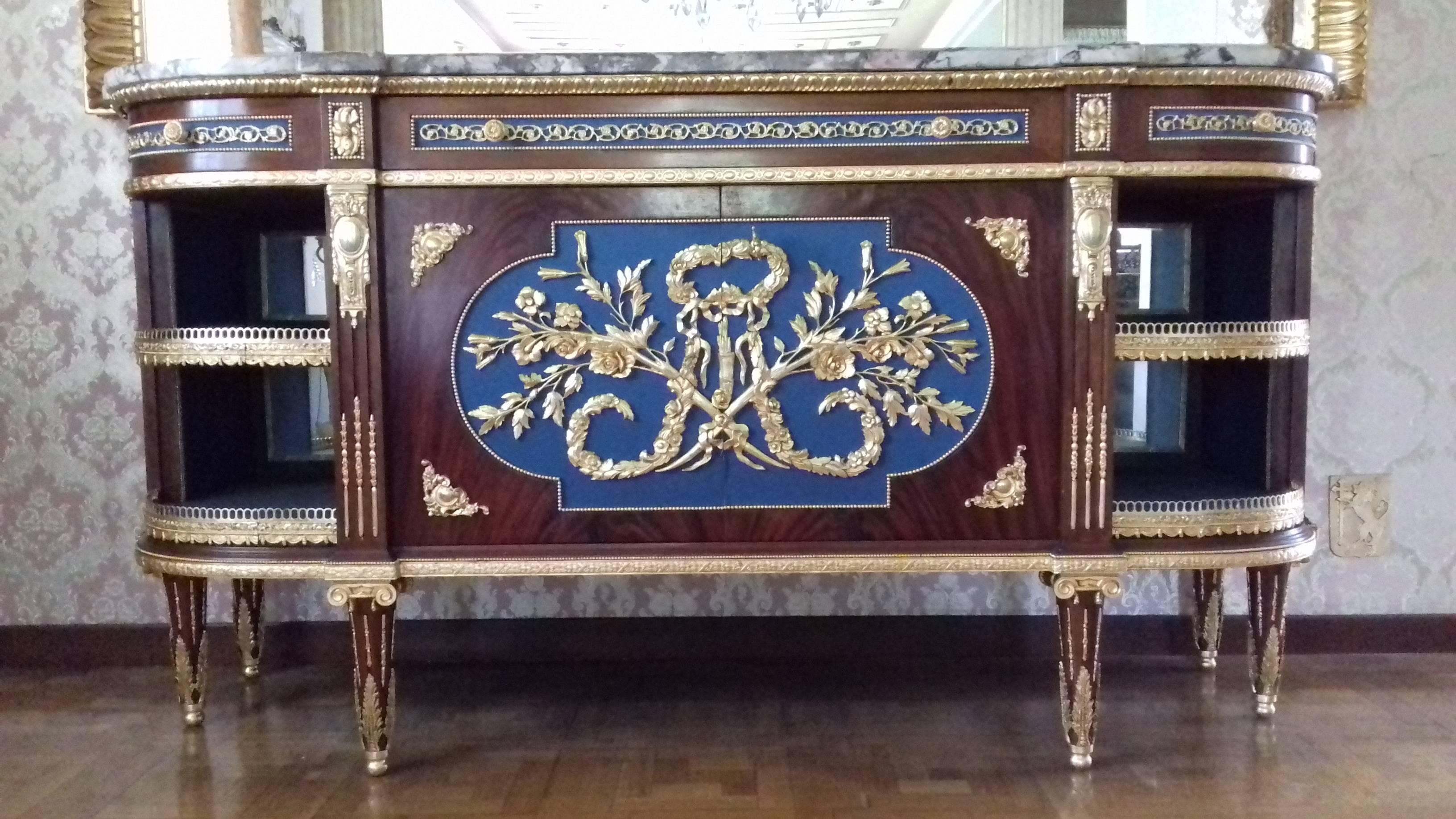 Italian 20th Century Louis XV Style Sideboard, 1962