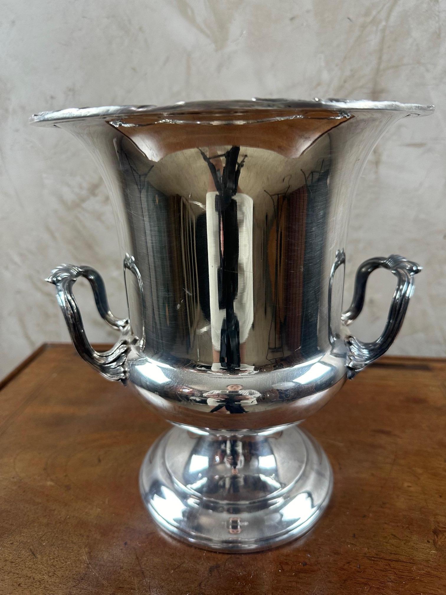 Placcato argento Raffreddatore per champagne in argento stile Luigi XV del XX secolo, anni '50 in vendita