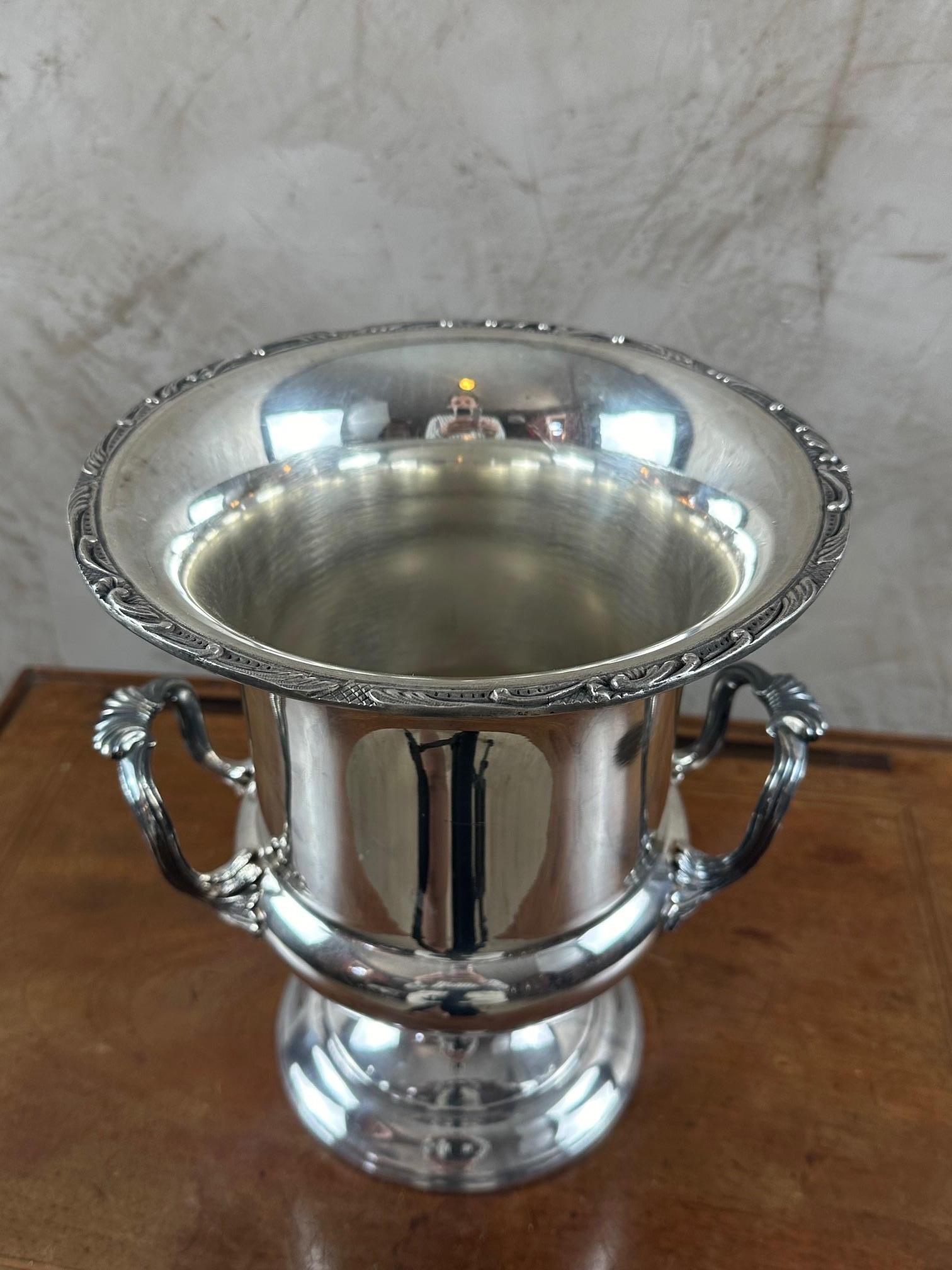Raffreddatore per champagne in argento stile Luigi XV del XX secolo, anni '50 in vendita 2