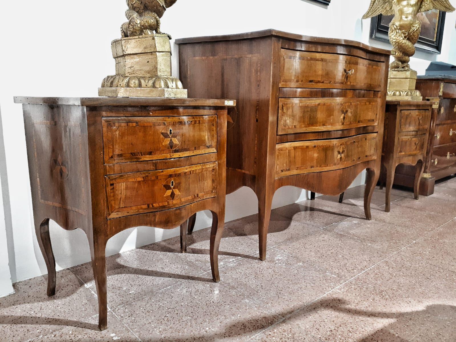 Italian Late 19th Century Napoleon III Walnut Chest of Drawer Bedside Tables  For Sale