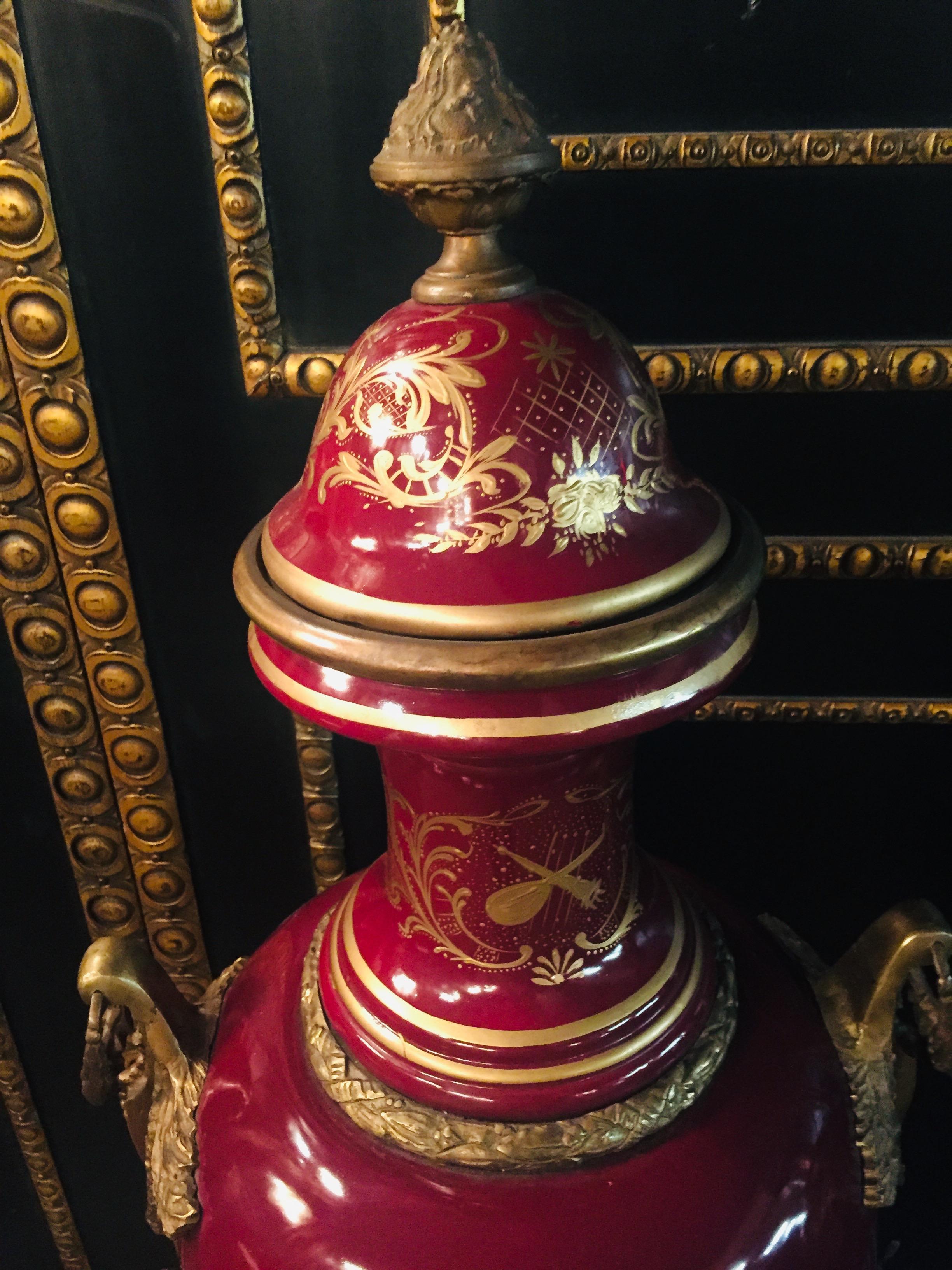 French 20th Century Louis XVI 2 Sevre Pompe Lidded Vases Marie Antoinette porcelain