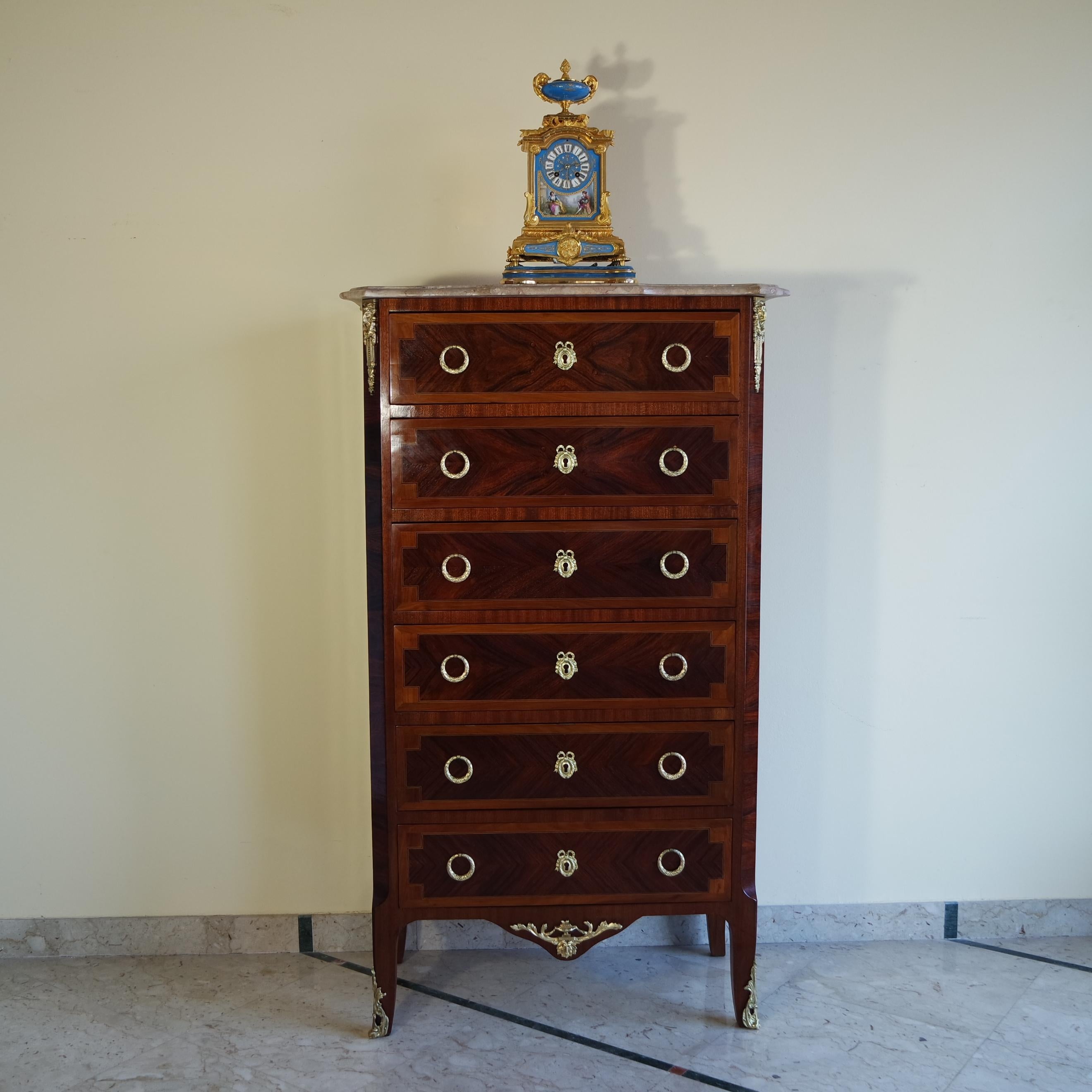 20th Century Louis XVI French Rosewood Chest of Drawers For Sale 6