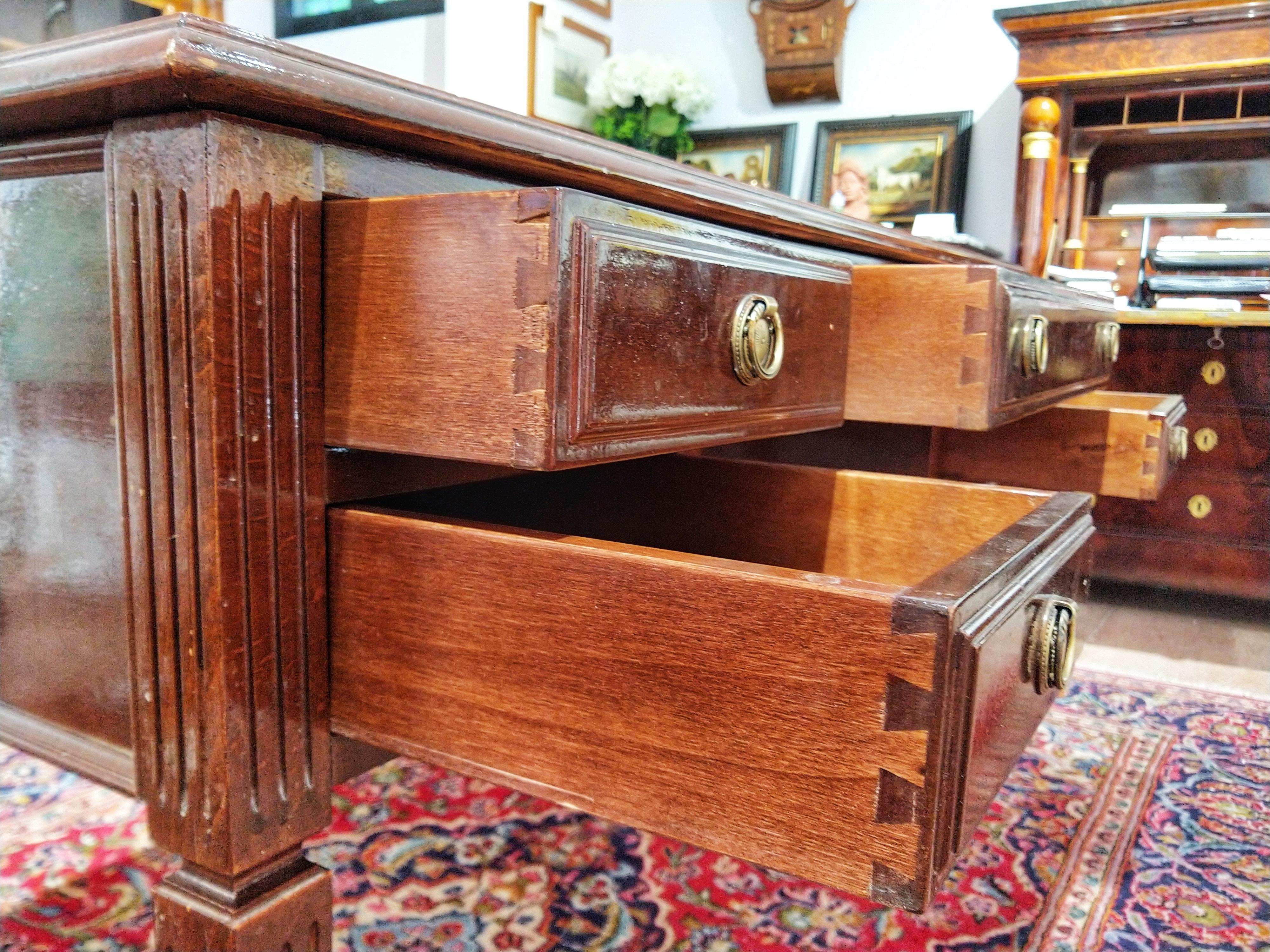 20th Century Louis XVI Oak Small Bureau Plat Writing Desk For Sale 7