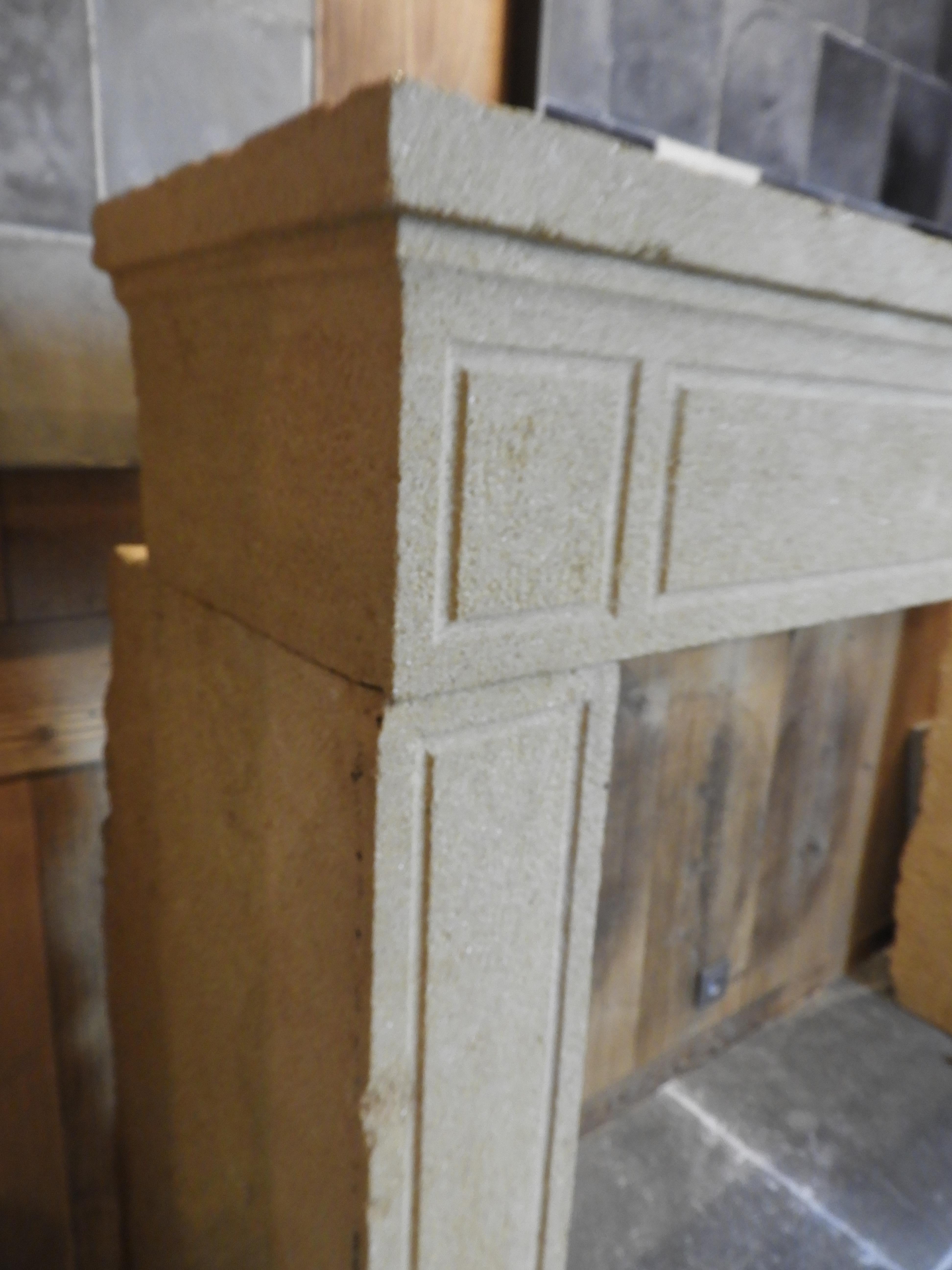 20th Century Louis XVI Simple Fireplace in French Limestone For Sale 2