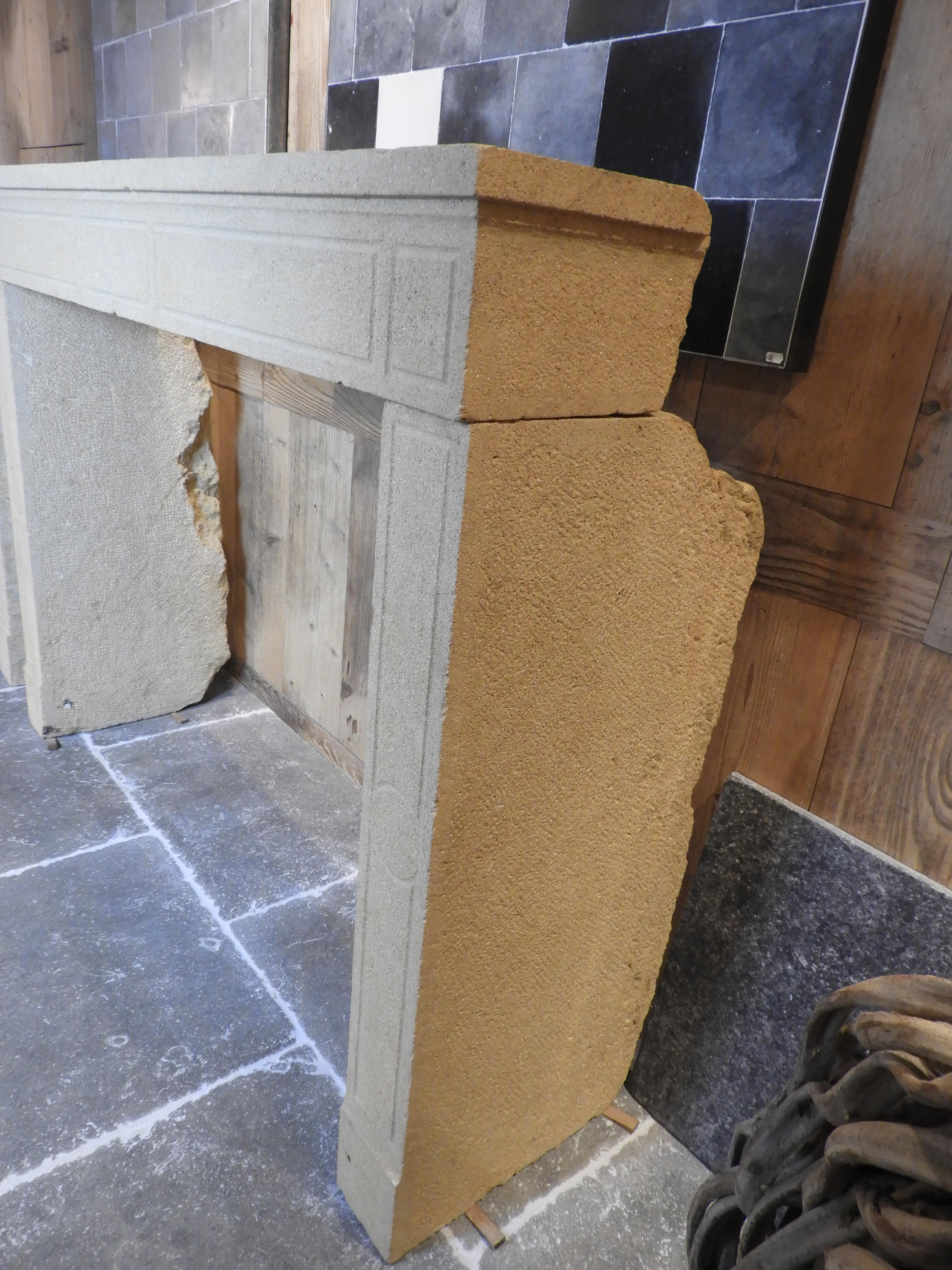 20th Century Louis XVI Simple Fireplace in French Limestone For Sale 6