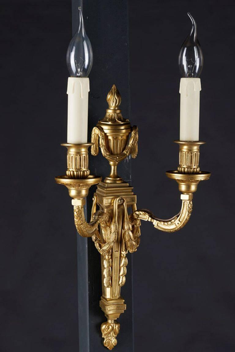 20th Century Louis XVI Style Applique/Wall Lamp In Good Condition For Sale In Berlin, DE