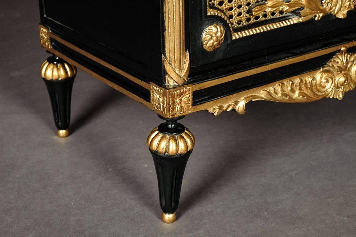 20th Century Louis XVI Style Black Piano French Vitrine 5