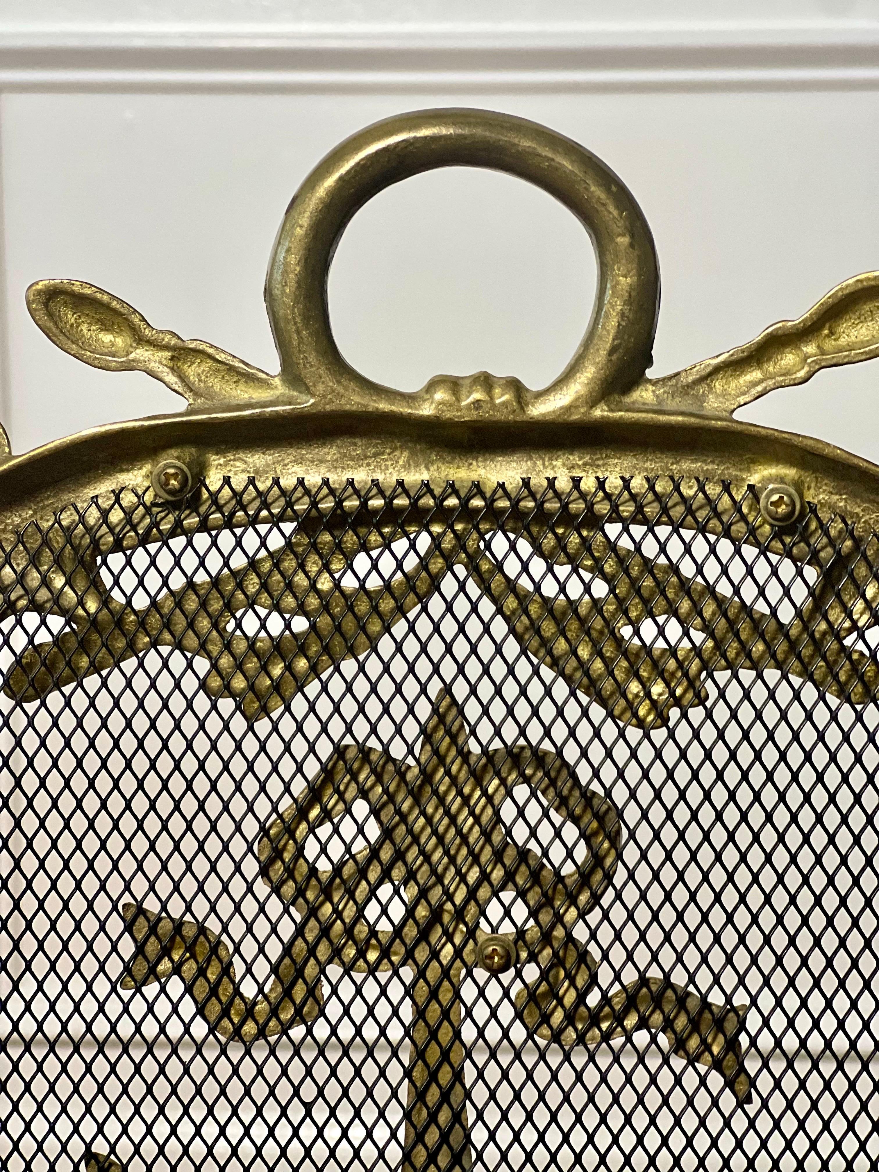 20th Century Louis XVI Style Brass Fireplace Screen For Sale 7