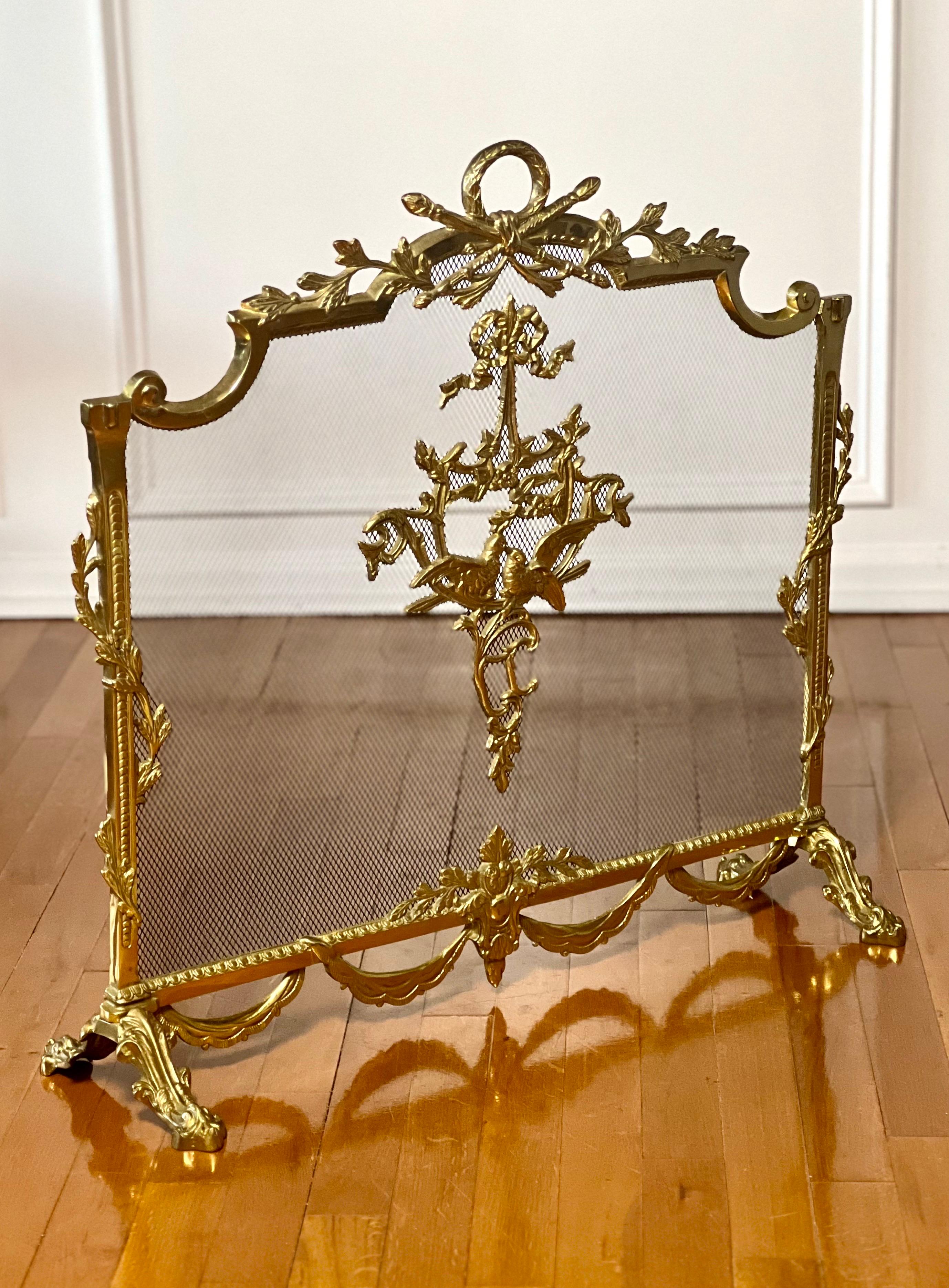 20th Century Louis XVI Style Brass Fireplace Screen For Sale 9