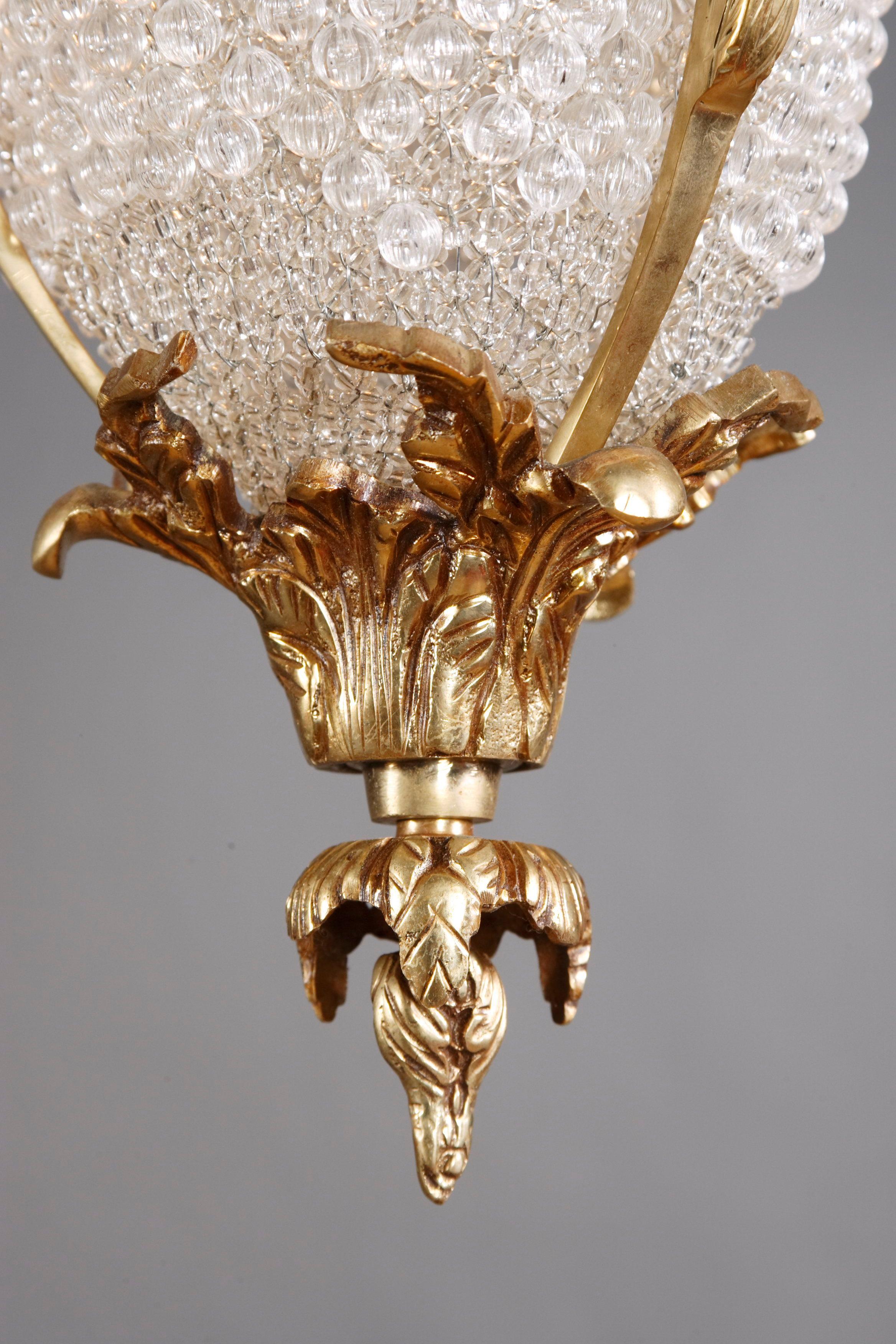 Deckenleuchter / Kronleuchter im Louis-XVI-Stil des 20. Jahrhunderts (Graviert) im Angebot