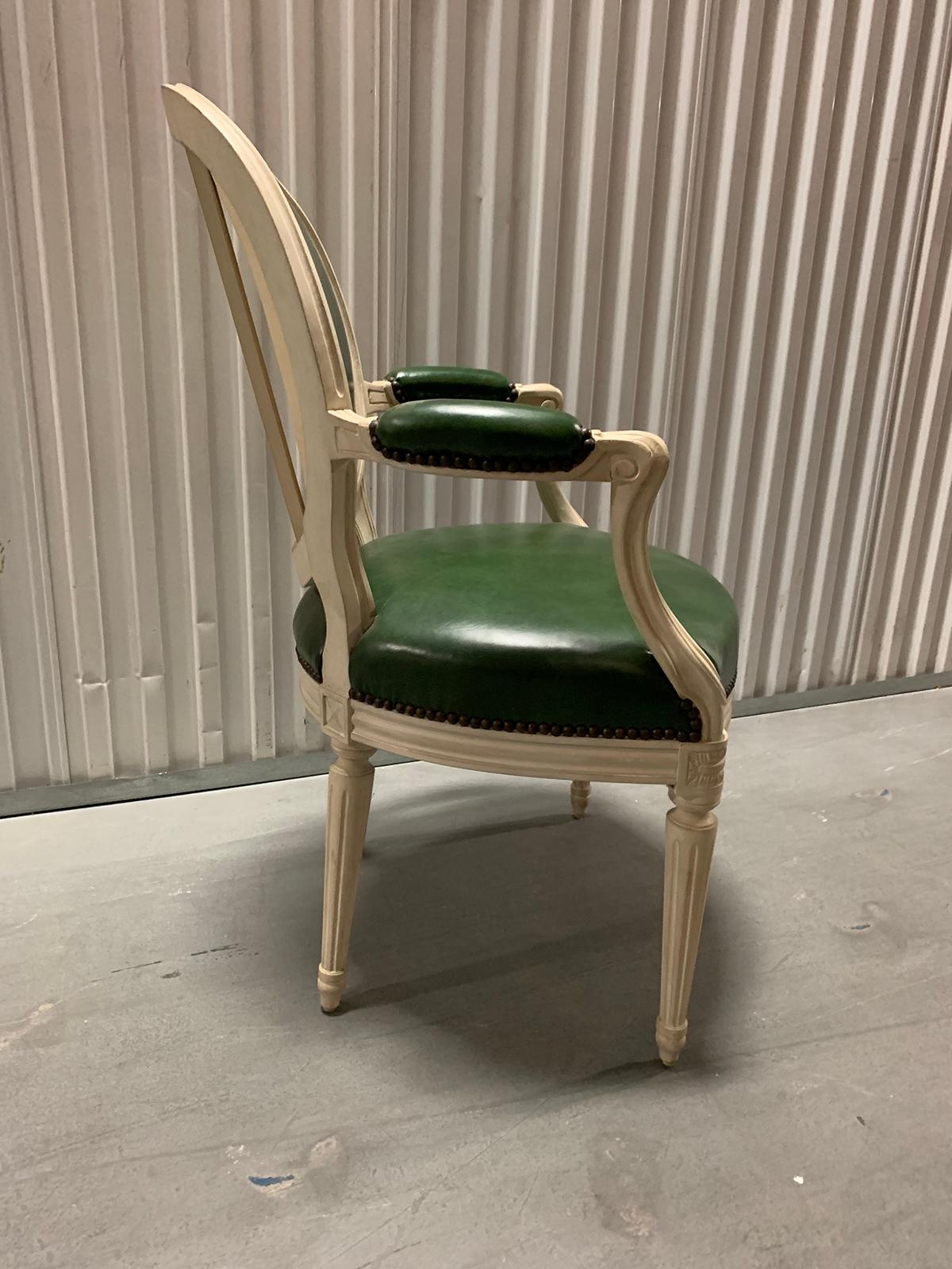 louis-XVI-Stil-Stuhl des 20. Jahrhunderts mit grünem Leder:: möglicherweise Deangelis im Zustand „Gut“ in Atlanta, GA
