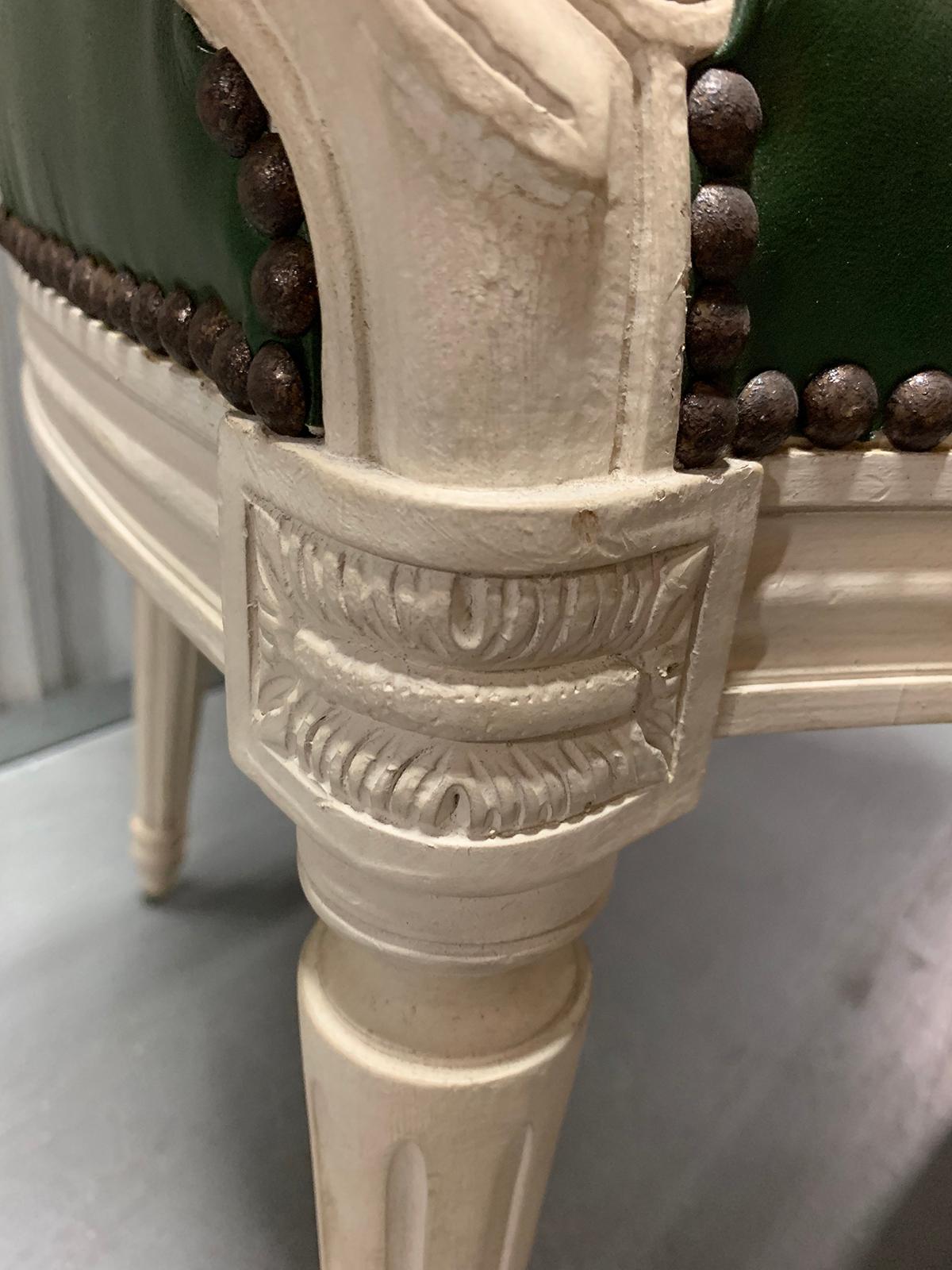 louis-XVI-Stil-Stuhl des 20. Jahrhunderts mit grünem Leder:: möglicherweise Deangelis 4