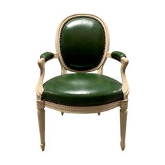 louis-XVI-Stil-Stuhl des 20. Jahrhunderts mit grünem Leder:: möglicherweise Deangelis