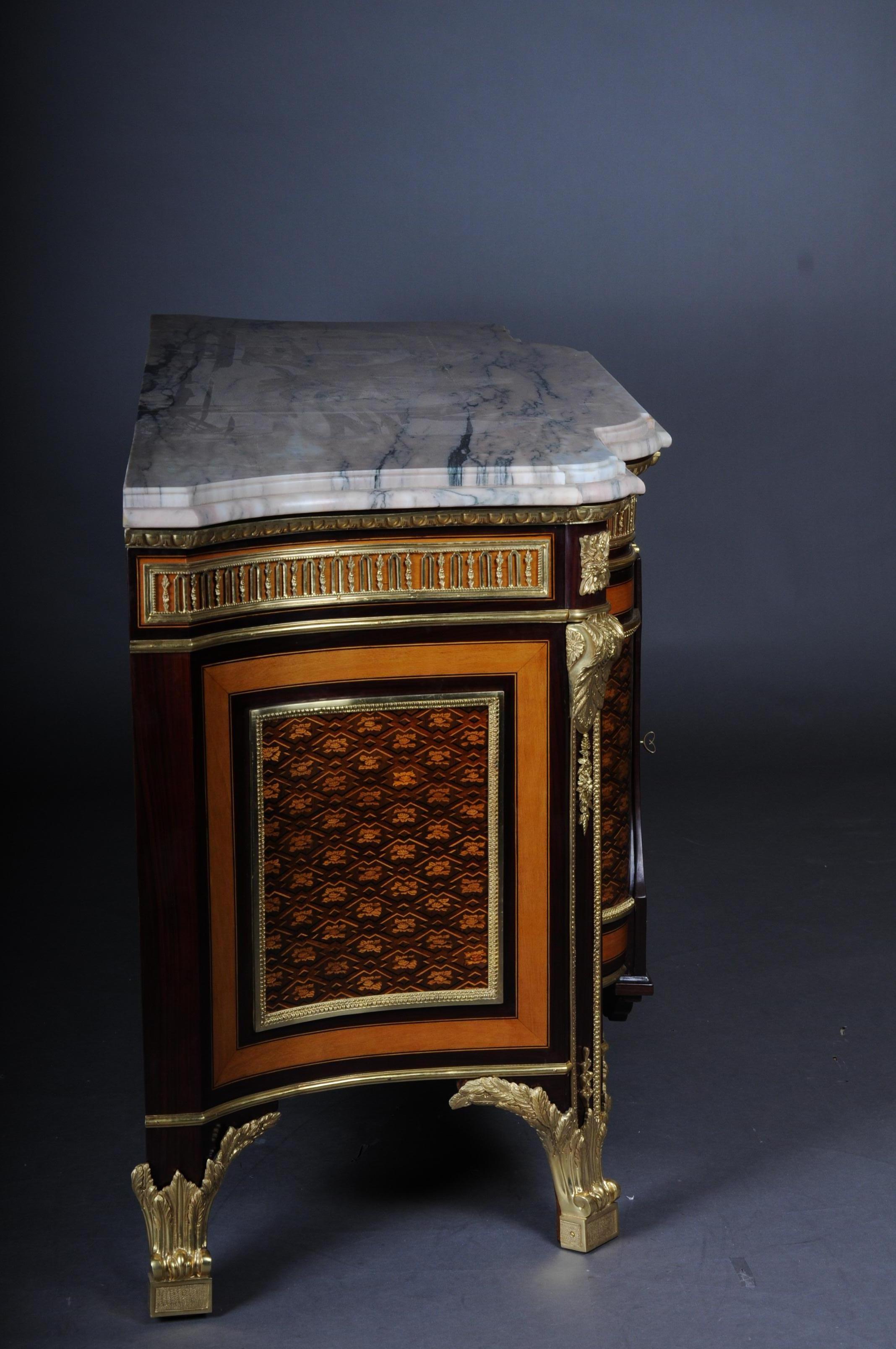 Commode/cassettiera in stile Louis XVI del XX secolo di Jean-Henri Riesener in vendita 5