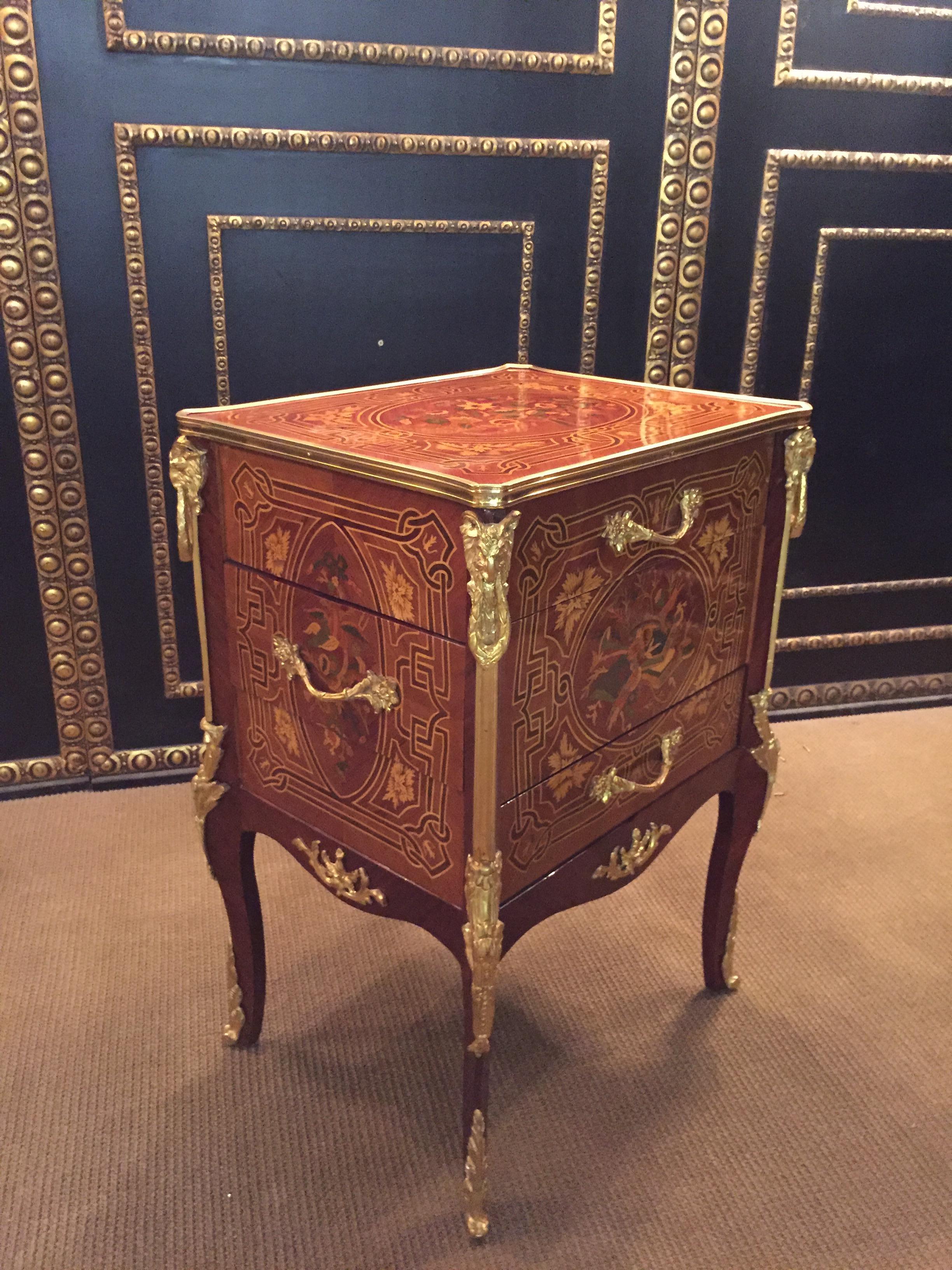 20th Century Antique Louis XVI Style Commode or Chest of Drawers Mahogany Veneer For Sale 7