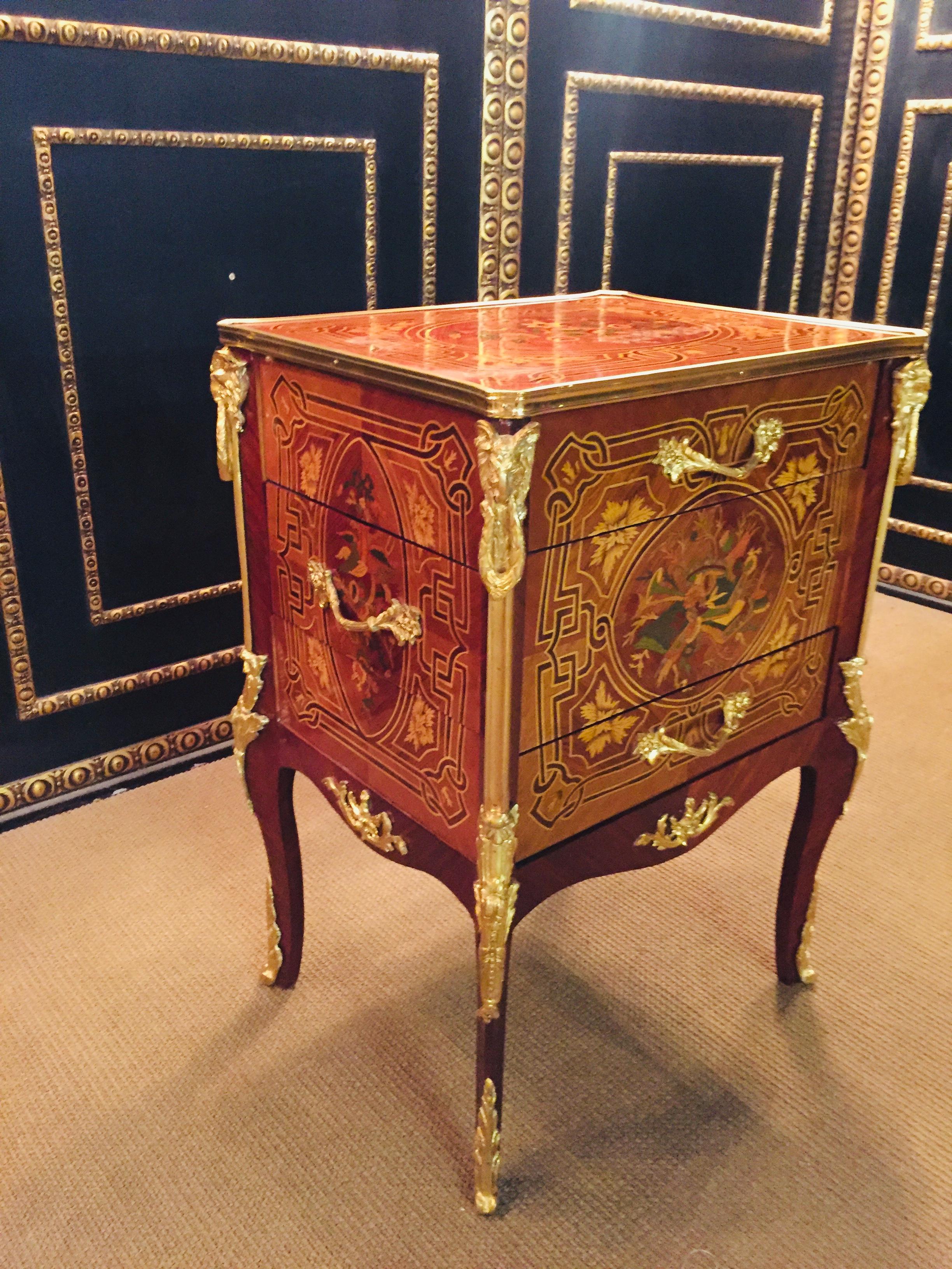 20th Century Antique Louis XVI Style Commode or Chest of Drawers Mahogany Veneer For Sale 1