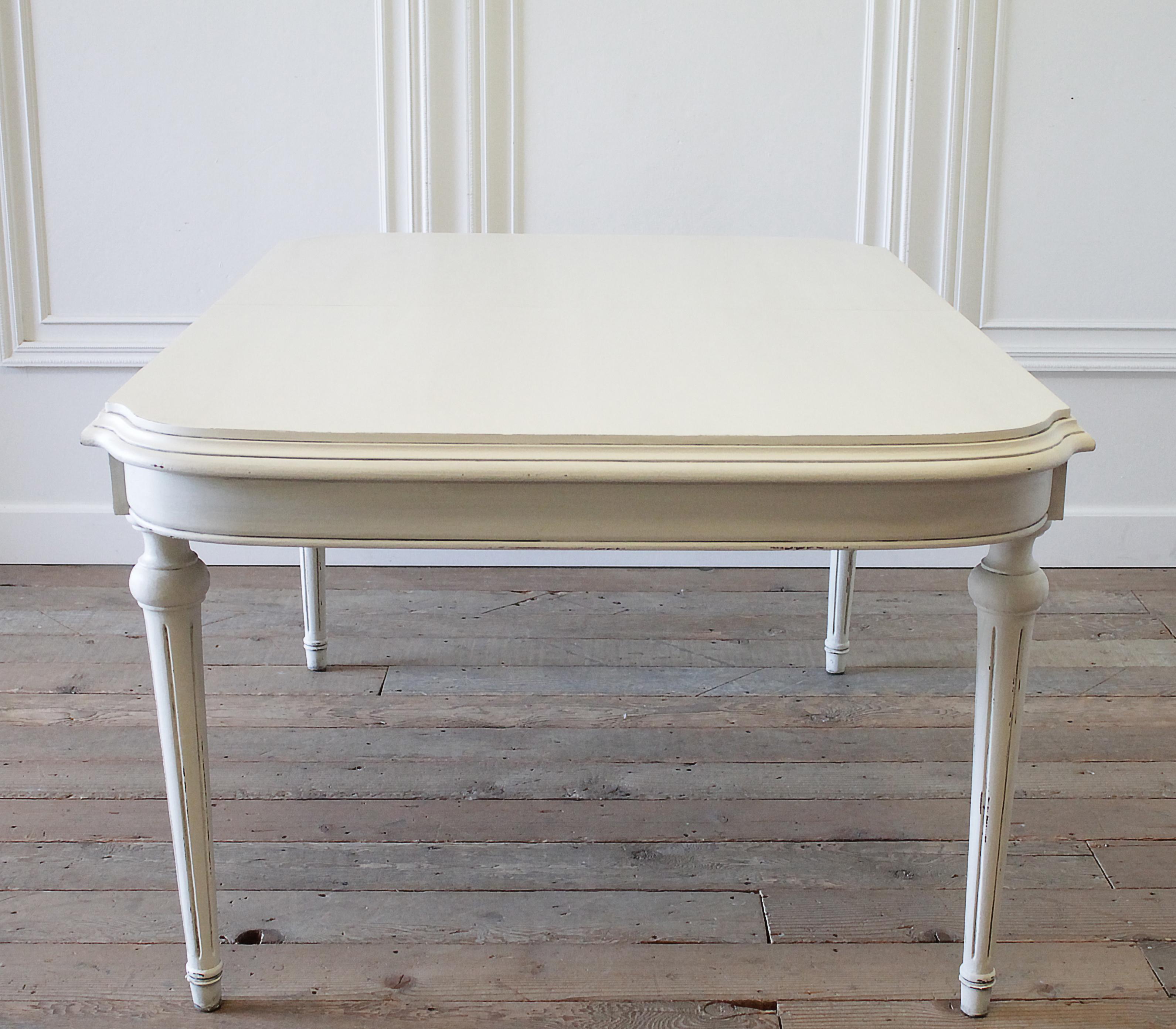 20th Century Louis XVI Style Dining Table with Leaf 1