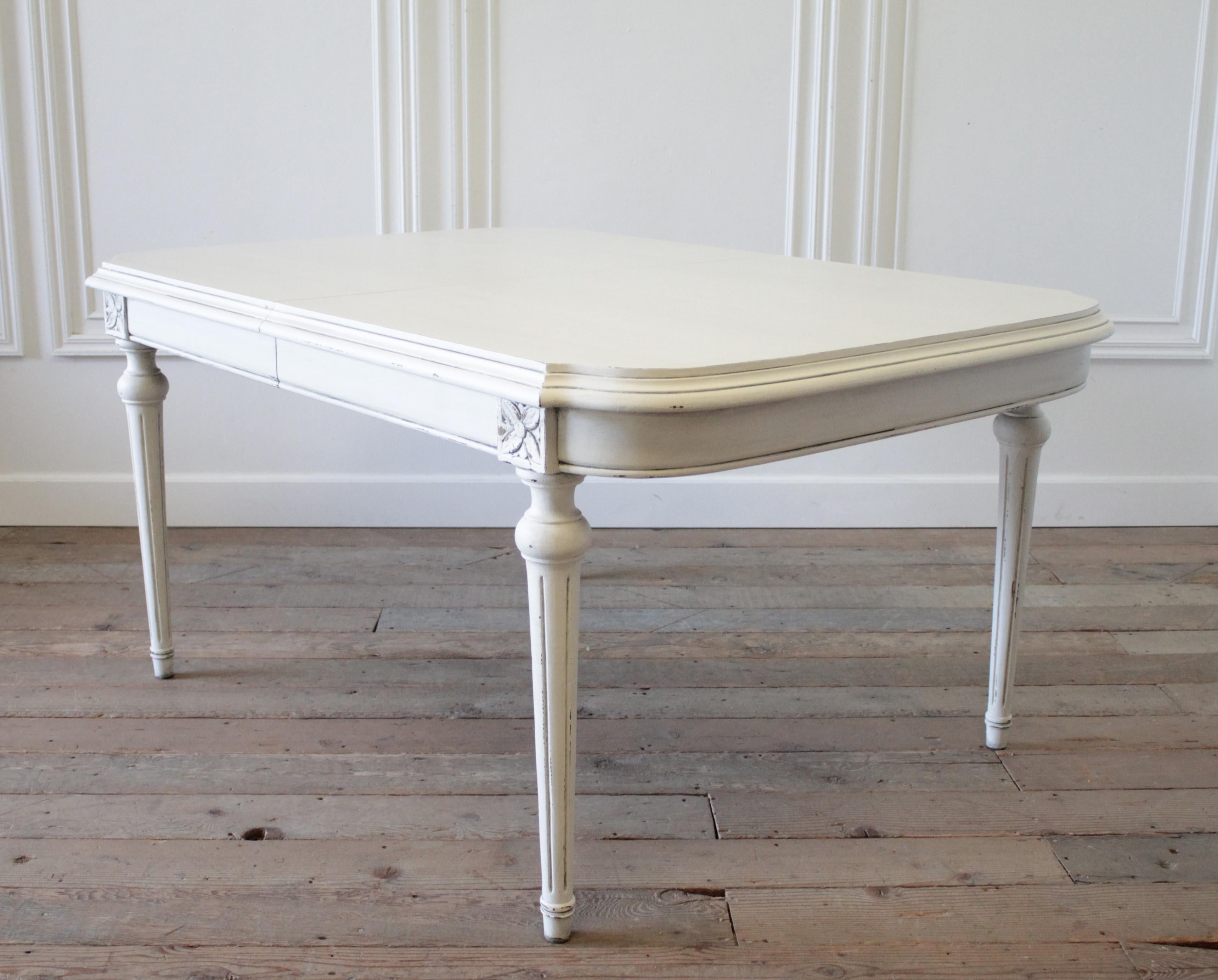 20th Century Louis XVI Style Dining Table with Leaf 3