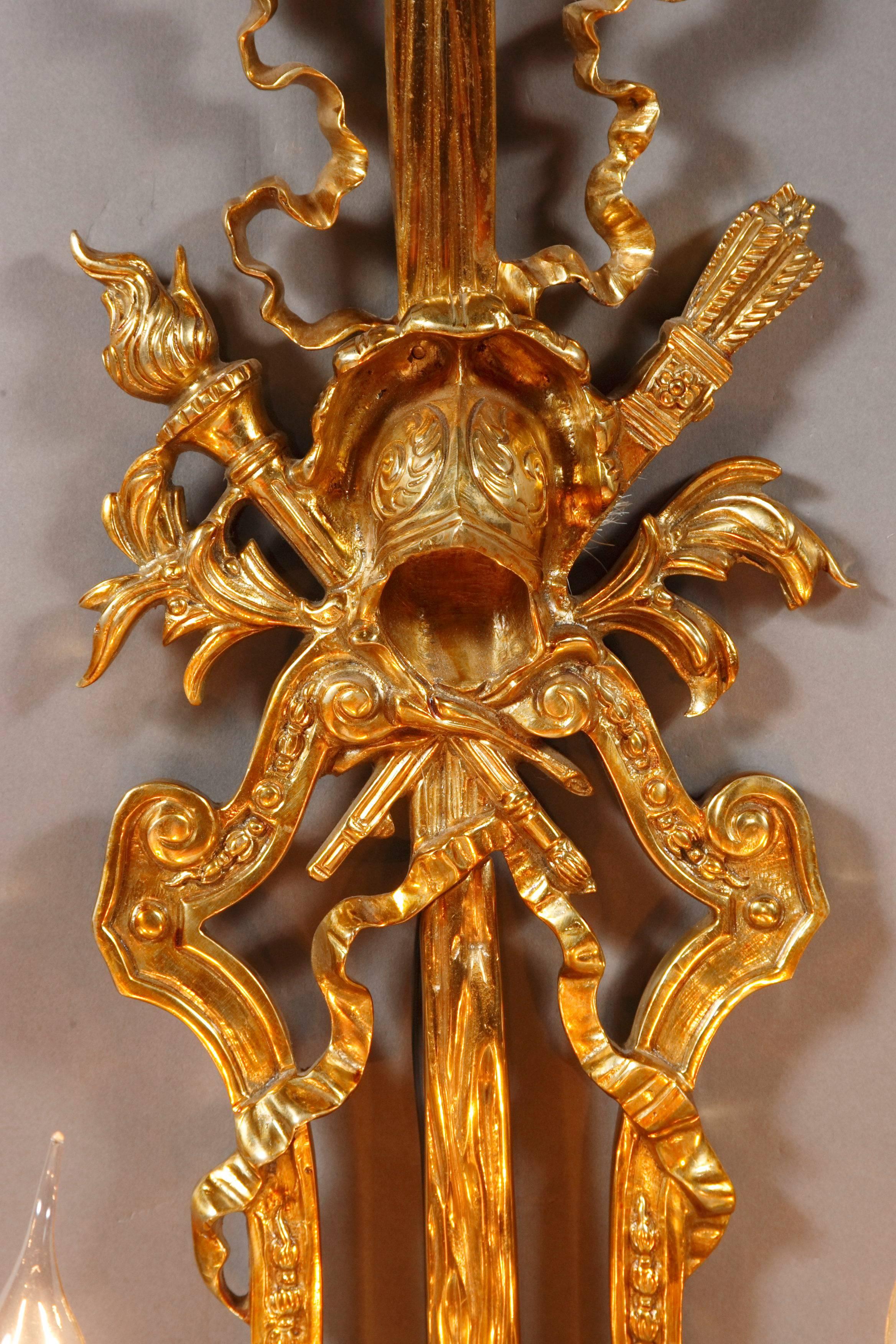 20th Century Louis XVI Style Five-Flamed-Light Applique In Good Condition For Sale In Berlin, DE