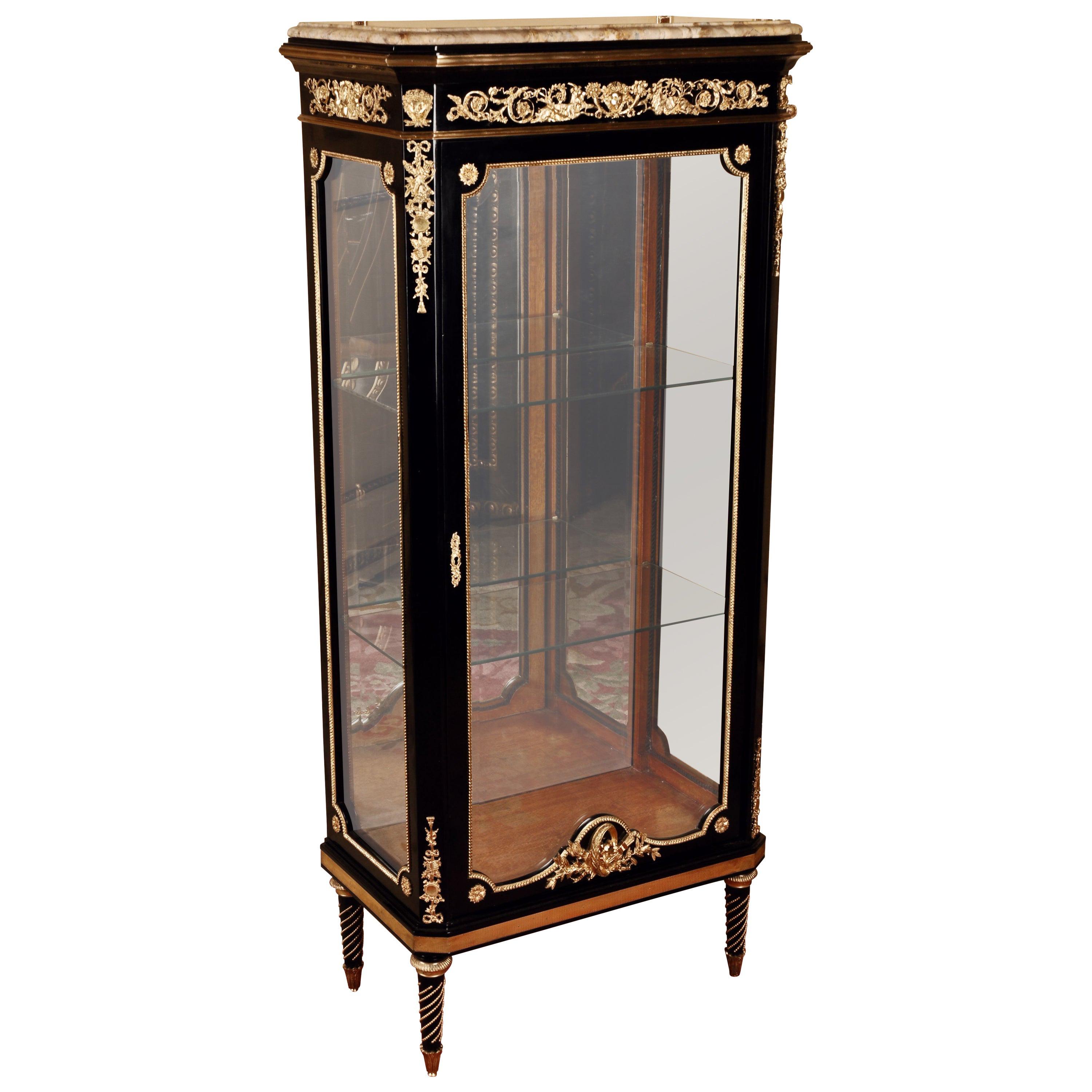 20th Century Louis XVI Style French Vitrine For Sale
