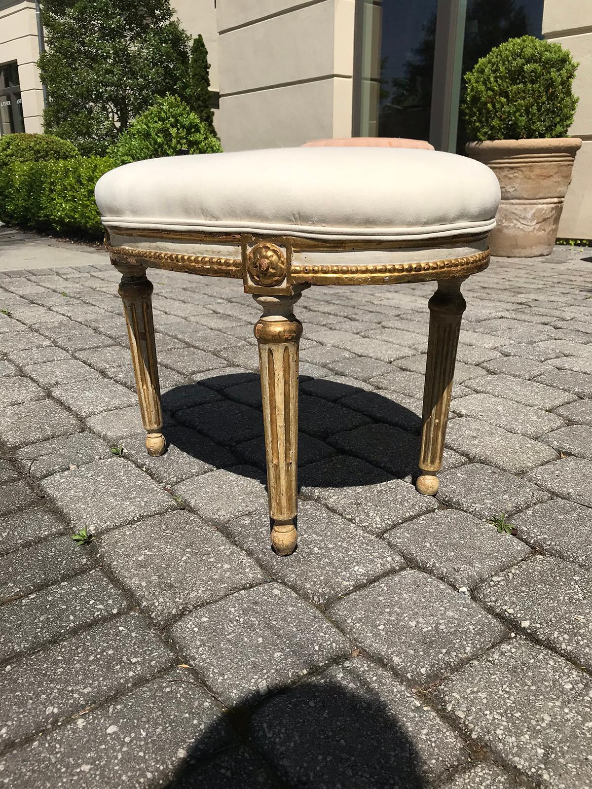 20th Century Louis XVI Style Italian Oval Stool 5