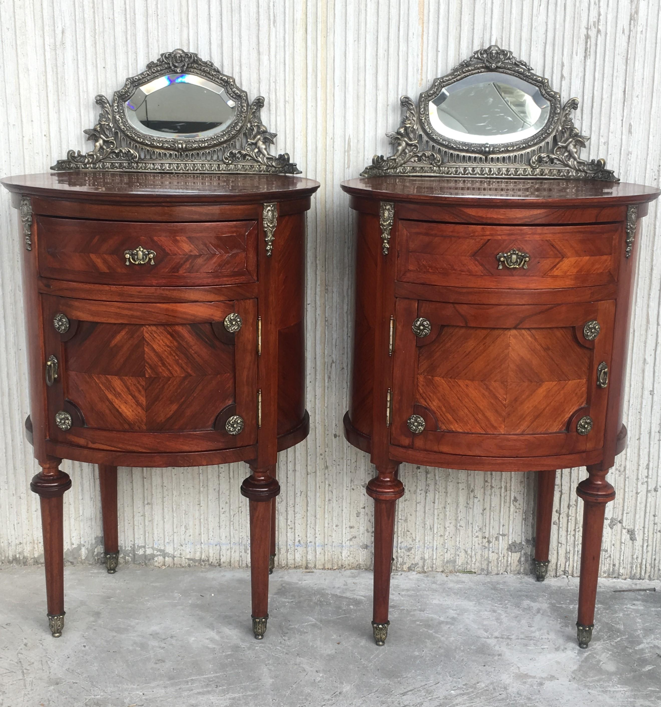 20th Century Louis XVI Style Marquetry Nightstands with Metal and Mirror Crest 7